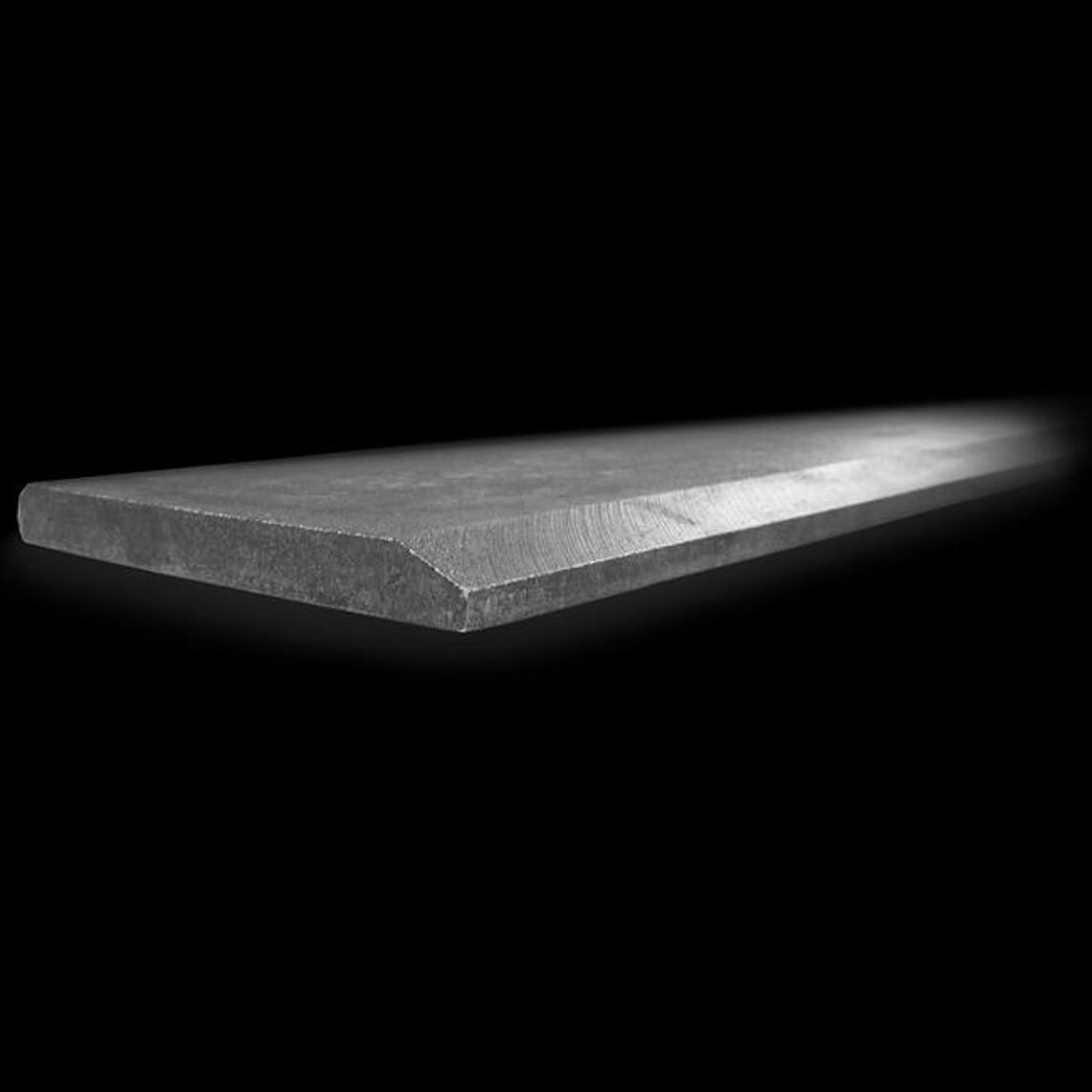 Titan Attachments Cutting Edge 72″ Bucket Hardened Carbon Steel Unpainted