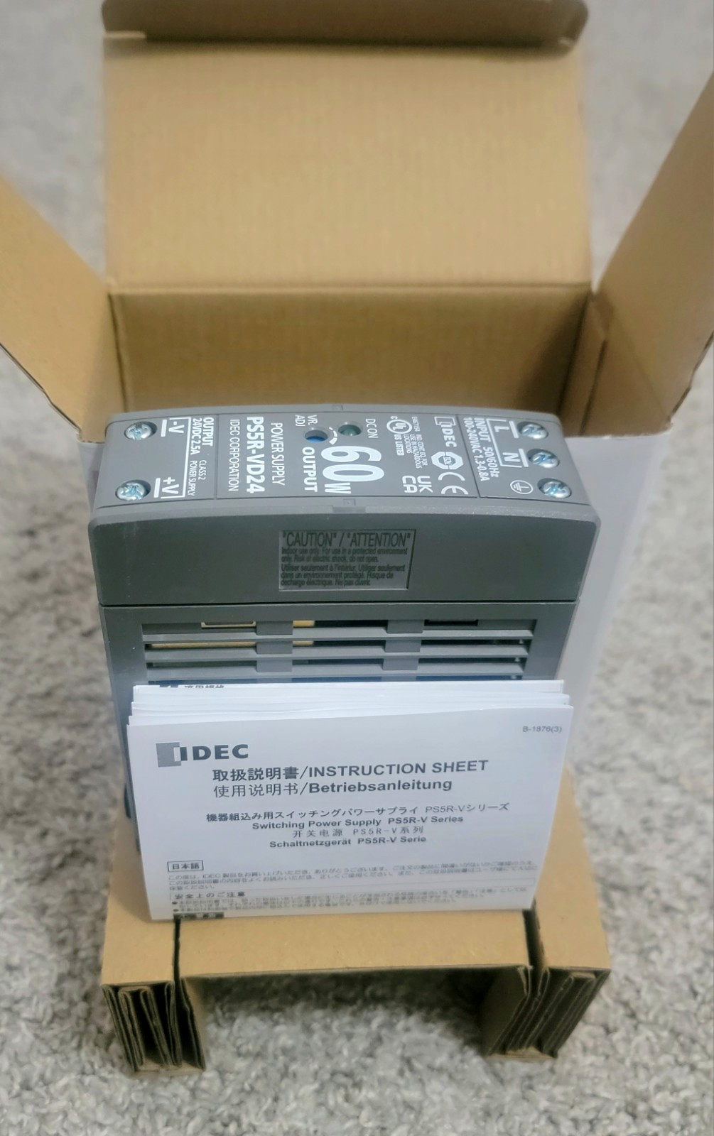IDEC PS5R-VD24/PS5RVD24 POWER SUPPLY 60W 24VDC ELECTRICAL EQUIPMENT-NEW