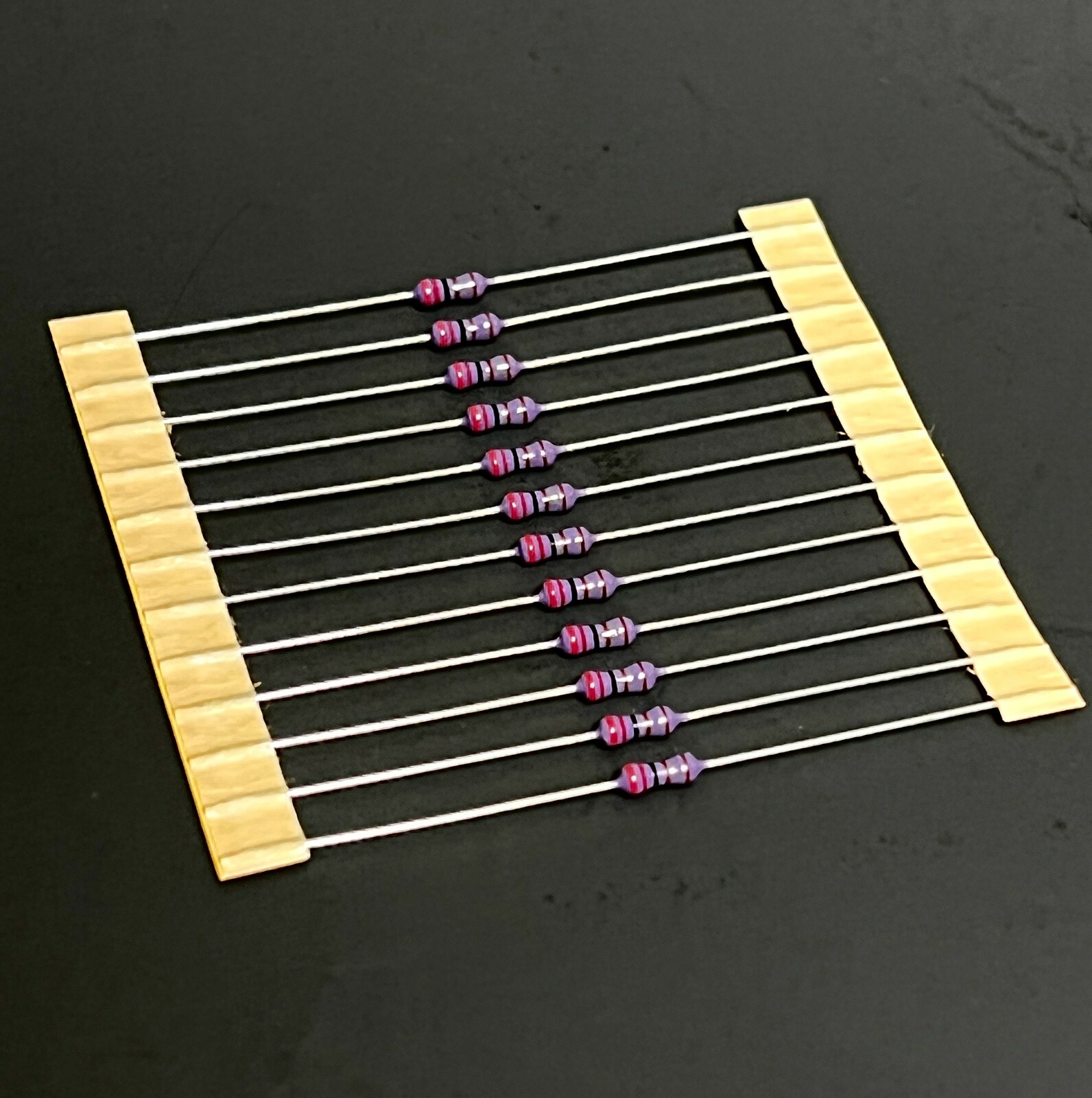 12-pack 2.2k Ohm 1/4W 1% Resistor 2K2 2.2 kOhm 0.25 .25 W .25W – Ships from USA