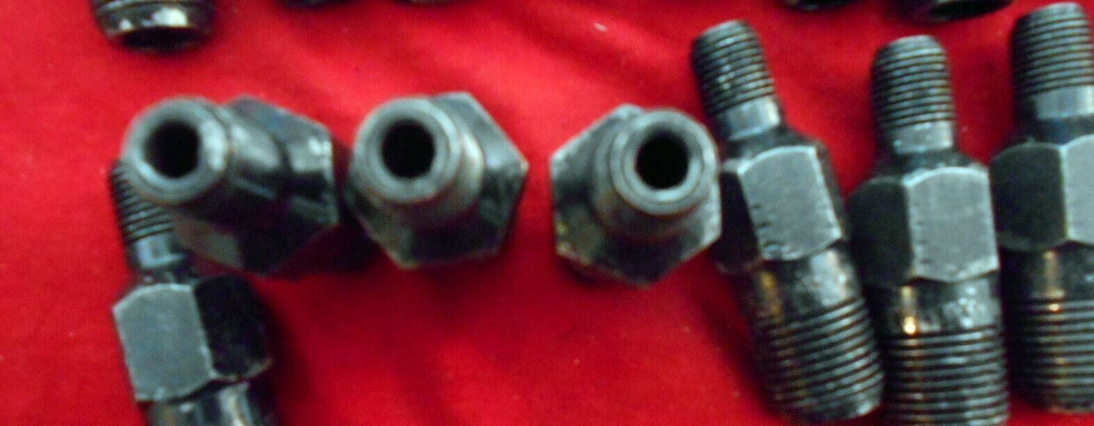 HEX NIPPLE ,BLACK IRON REDUCER WM 1/2″-1/4″ NPT, S160,A234 WPBN, W14703ZZ -25Pcs