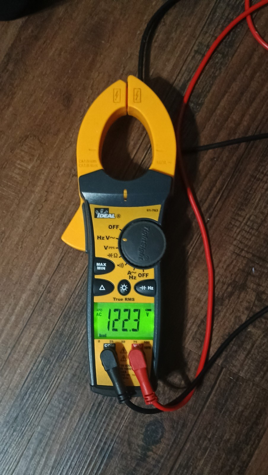 IDEAL 61-763 True RMS Clamp Meter CAT IV 1000V 600A 4000 Count Backlit