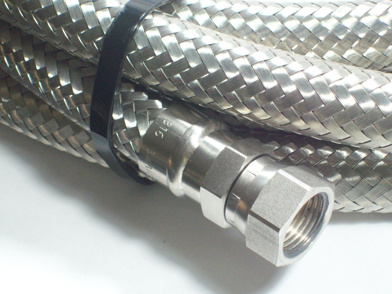 1- Swagelok FJ Series Metal Hose, 1/2″, 20′, SAE 37° (JIC), SS-FJ8AS8AS8-240