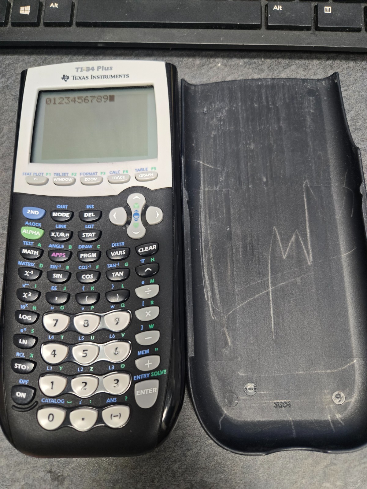 ​Texas Instruments TI-84 Plus Graphing Calculator Black Tested Working Cover