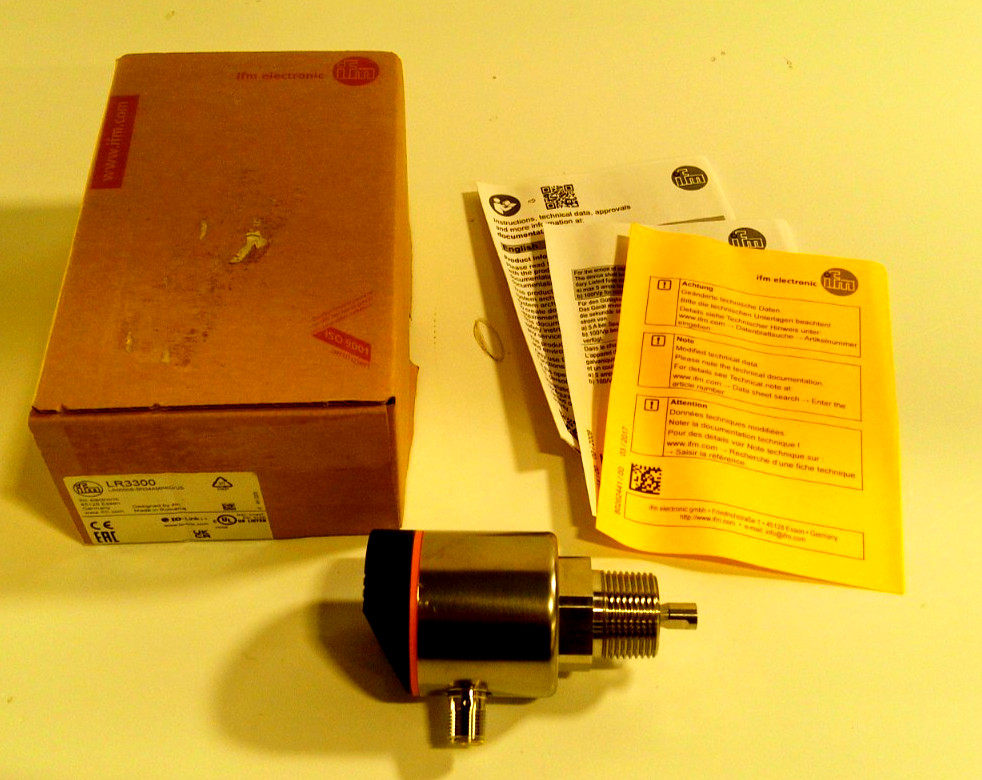 New Open Box IFM Sensor, Level, LR3300, Analog Output and 1 Digital, M12 Male 4