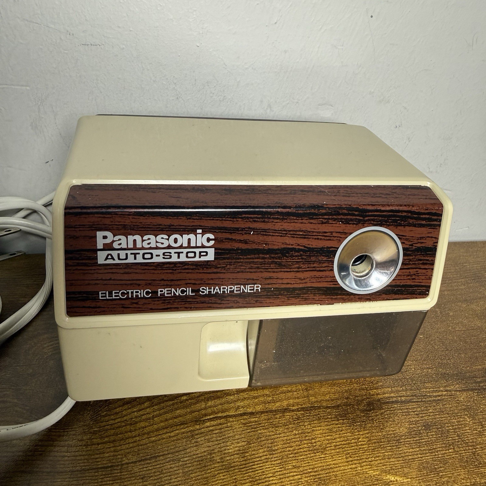 Vintage Panasonic Auto-Stop Electric Pencil Sharpener KP-110 MADE IN JAPAN