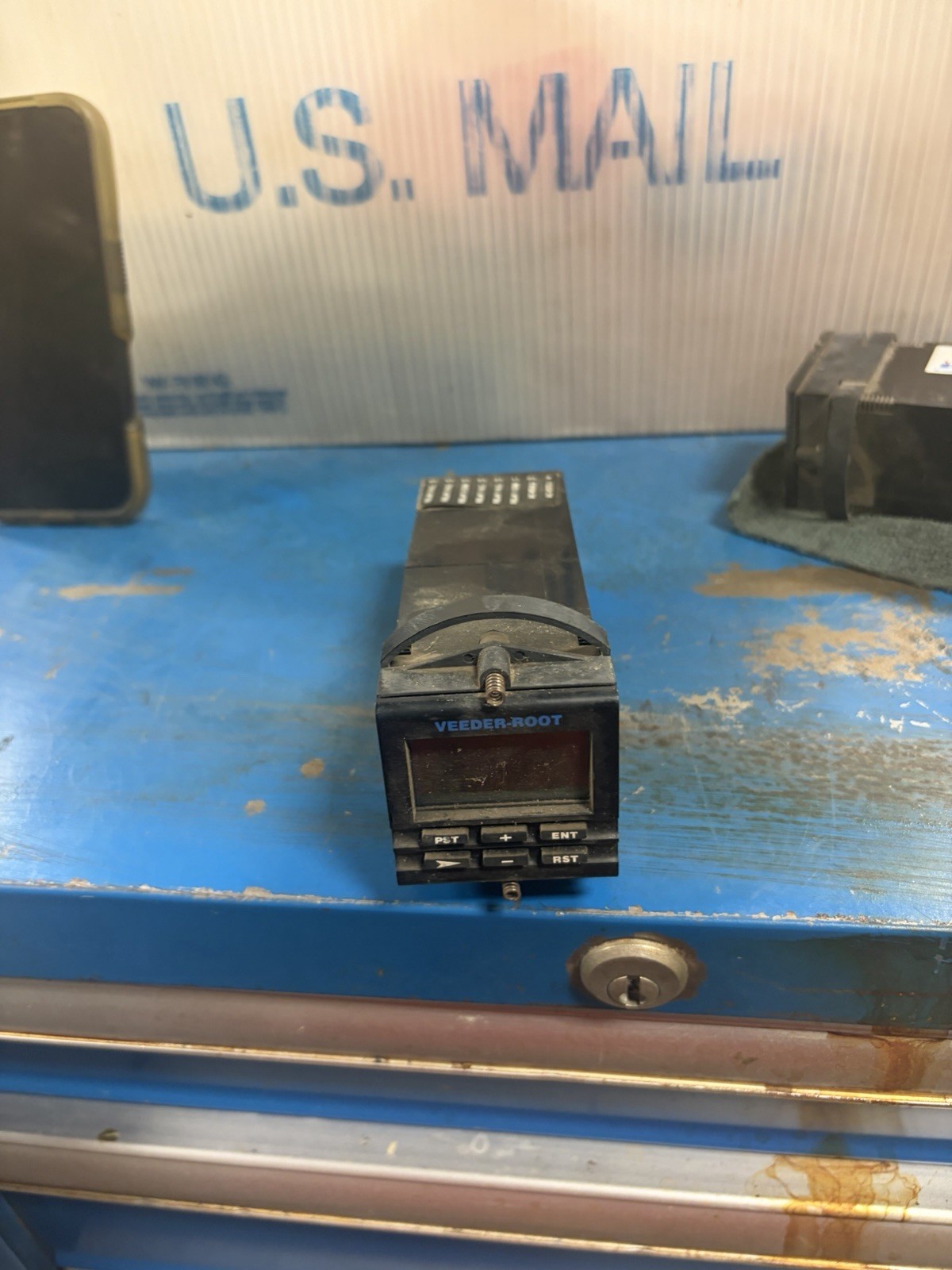 DANAHER / VEEDER ROOT 8QC22000 COUNTER 8CH 115VAC USED