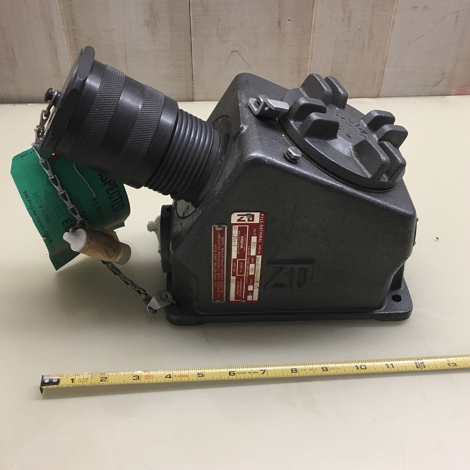 pyle-national BM-B1720-40SL-21 receptacle 600V 60A New Free Shipping