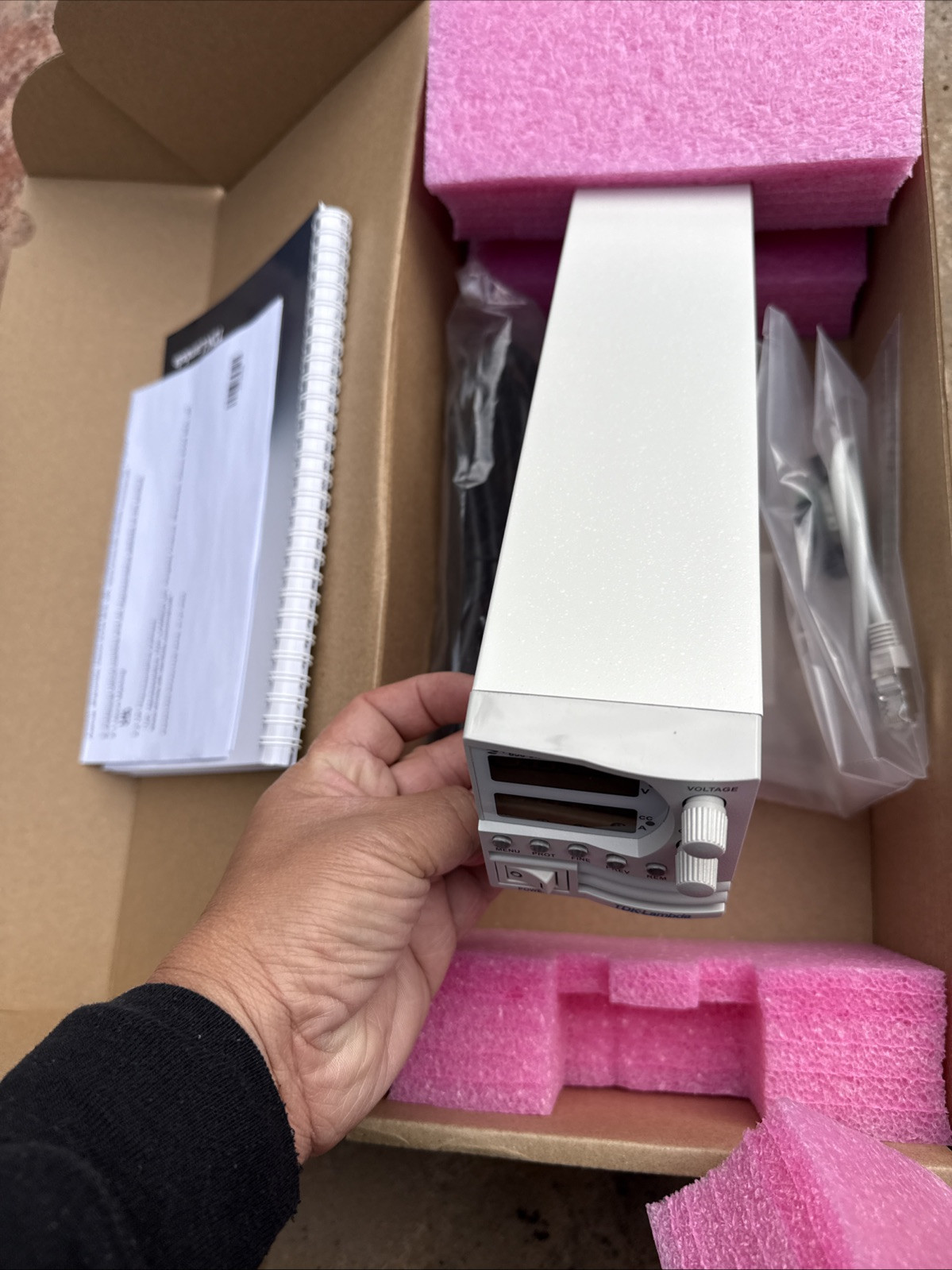 PSW-TDK-Lambda Z650-0.32-U Bench (AC/DC) Power Supply – 208W – 85 to 265VAC