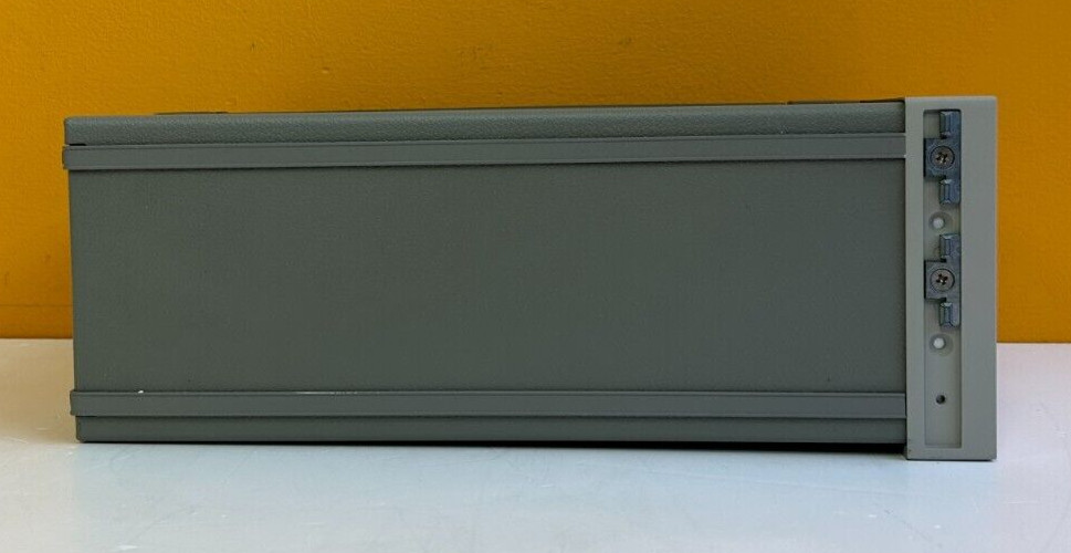 Agilent / HP 86060C-002-012-051-109-204 1280-1650 nm, Compact Lightwave Switch!