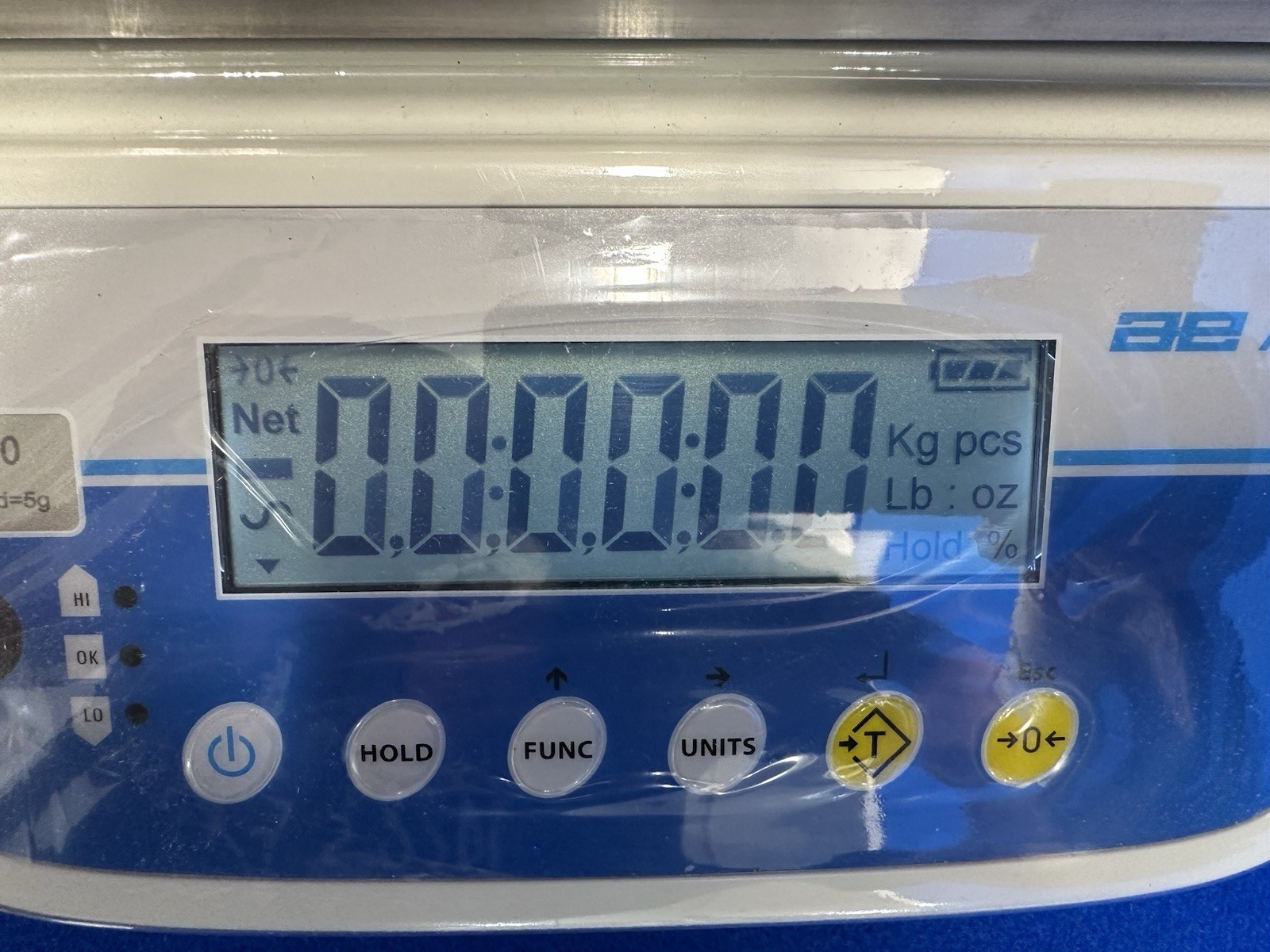 ADAM® LBX 30 Latitude Compact Industrial Bench Scale