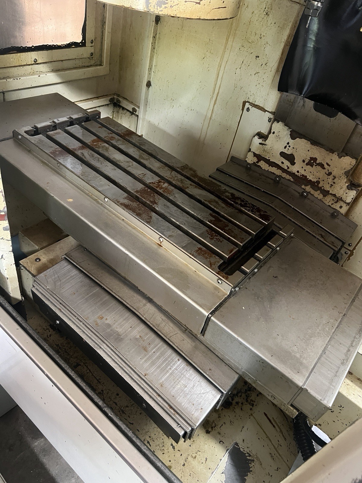 Milltronics Rw12 CNC Milling Machine Cat40 ATC Made In USA 220V 3phase