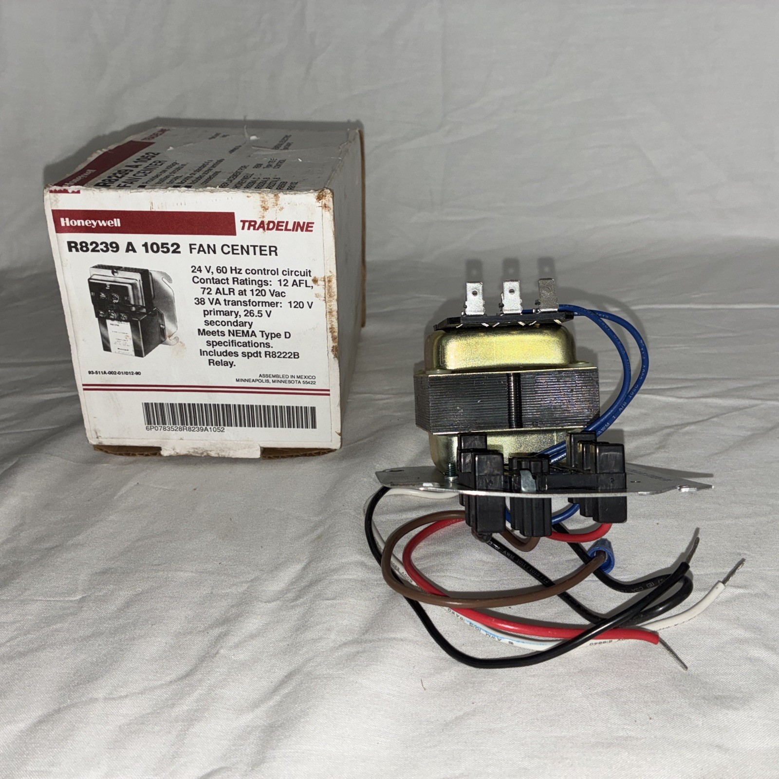 Honeywell TRADELINE R8239 A 1052 FAN CENTER 24V 60Hz