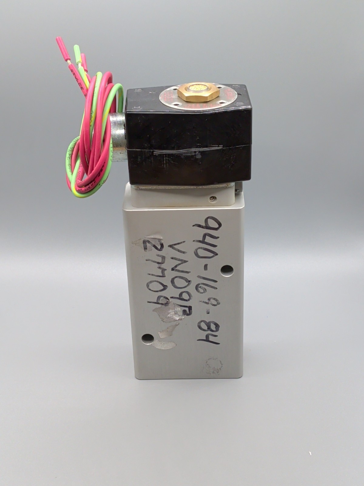 Norgren Herion 2637070 Pneumatic Solenoid Valve 3727 Coil 110-120VAC 1/4″ NOS