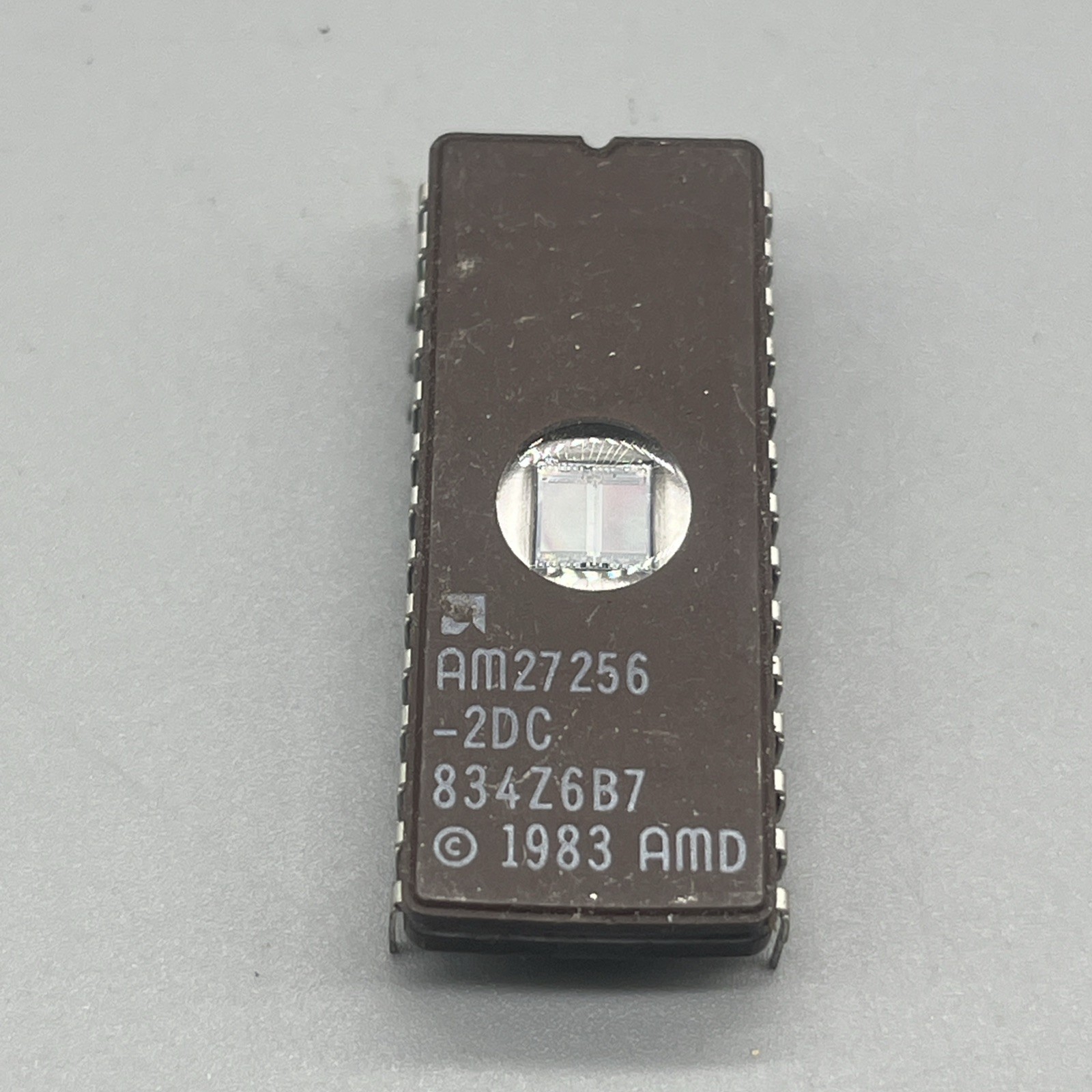AMD AM27256-2DC 27256 UV EPROM 32KB DIP-28 IC Chip Vintage 1983 1pc
