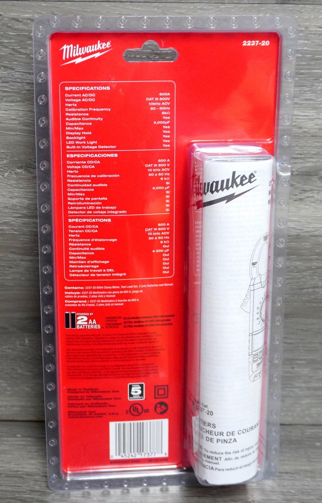 NEW Milwaukee 2237-20 Digital Clamp Meter True RMS 6000 Count CAT III 600V 600A