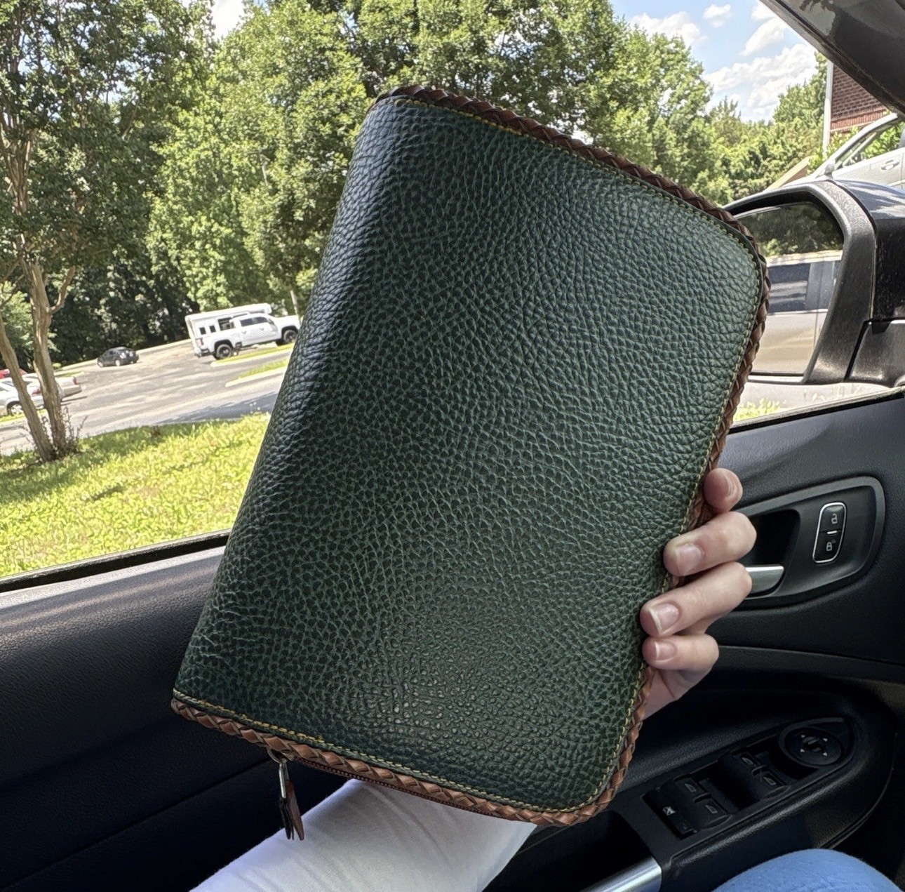 Dooney & Bourke Organizer Notebook Planner Calendar Leather Vintage Crossbody