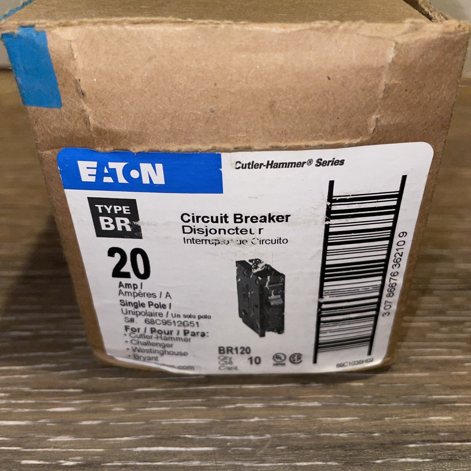 LOT OF 10 EATON BR120 Circuit Breakers (10 Pack) 20 AMP 1 Pole Type BR *NEW