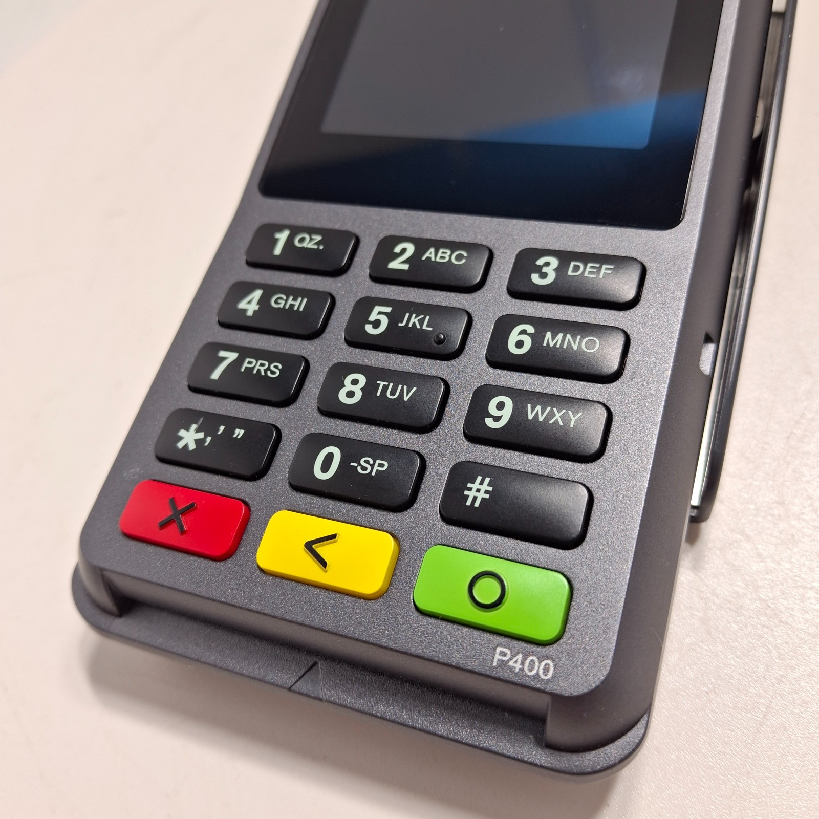Verifone P400 Plus Credit Card Terminal w/ RS232 Ethernet Cable – Power On Test