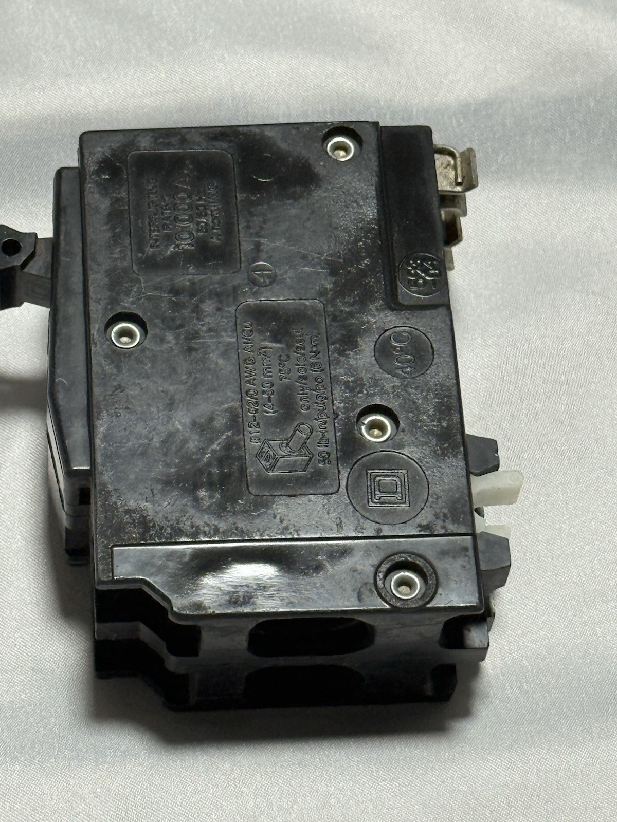 Square D Homeline QO2100 100A 1 Pole 120/240V Plug-In Circuit Breaker 2-pack