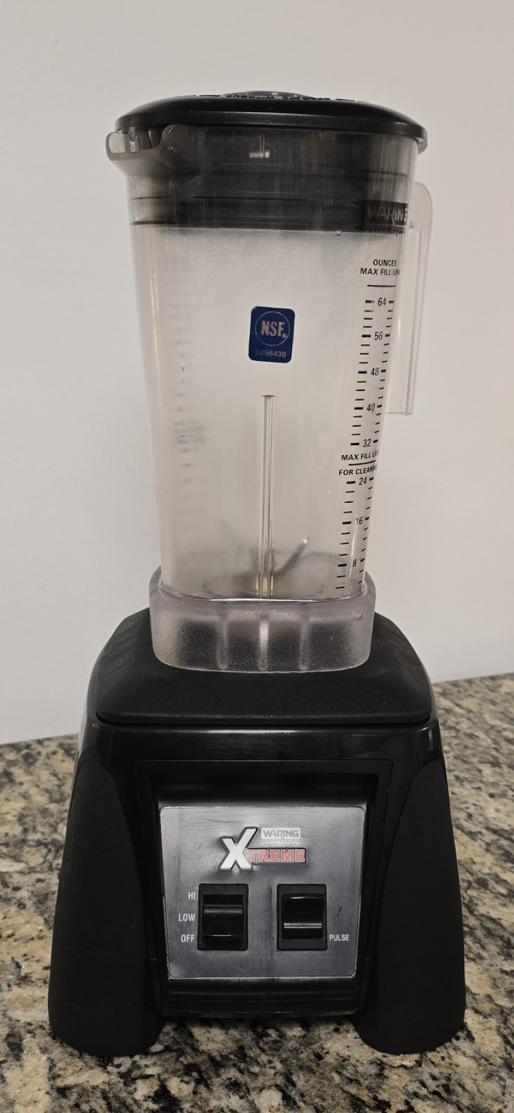 Waring MX1000XTX Commercial Blender 3.5 HP 64 oz Manufactured December 07-2024.