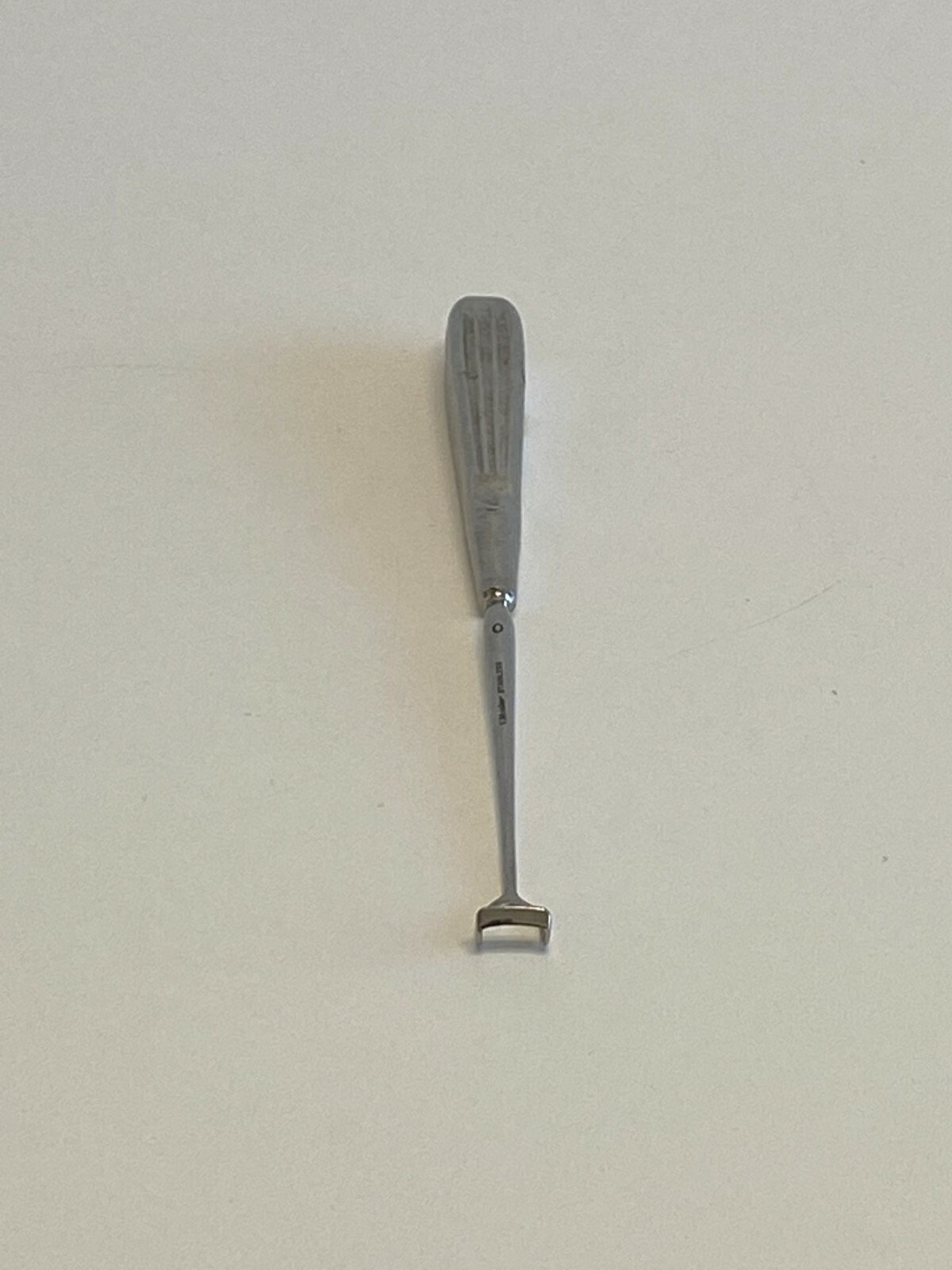 L21: V. Mueller Barnhill Adenoid Curette, Size 0, 11mm REF: RH 4420