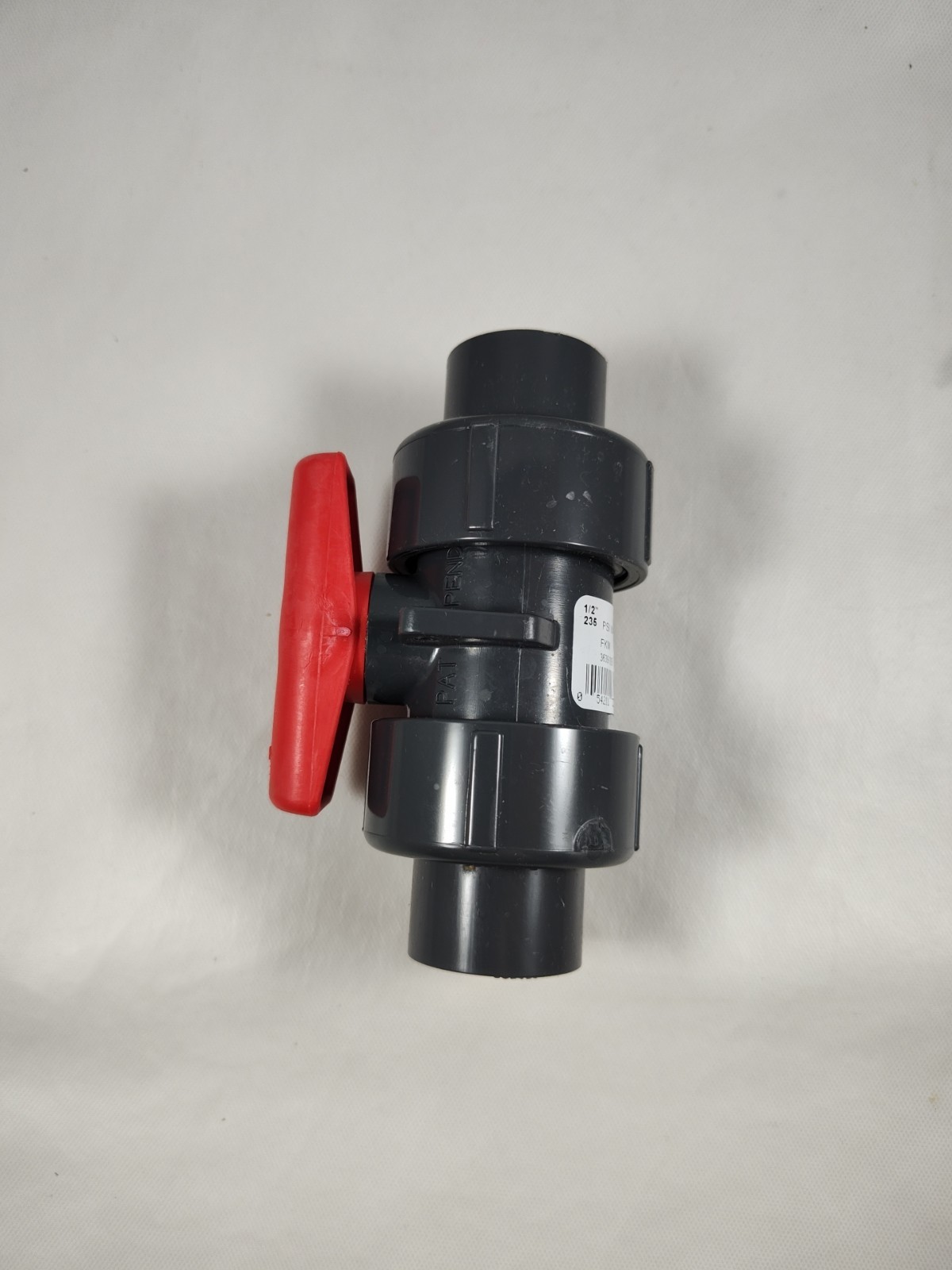 Spears 3639-005 TU 2000 Standard Ball Valve SOC/FIPT 1/2″