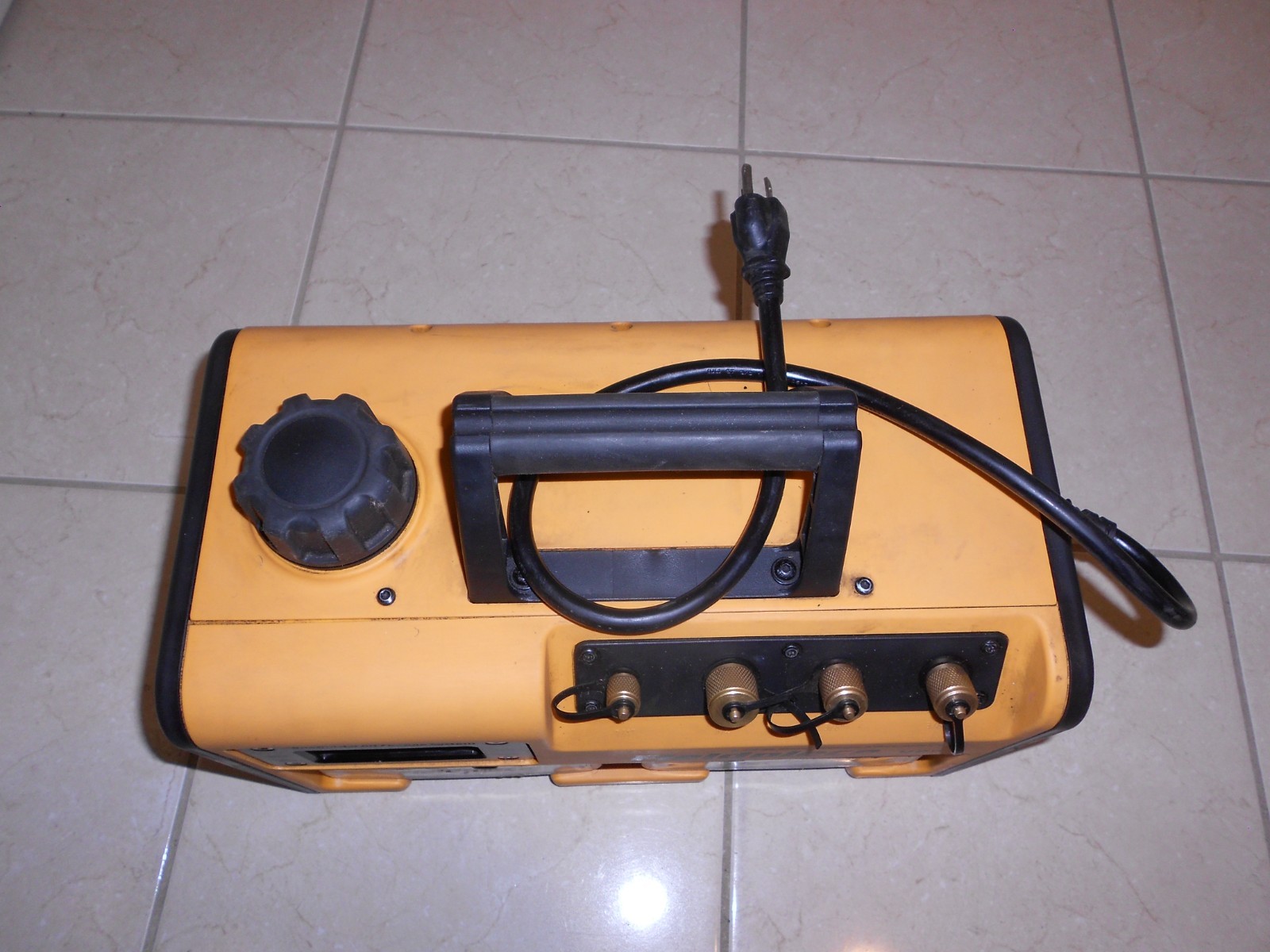 FIELDPIECE VP87 DUAL STAGE VACUUM PUMP 8 CFM HVAC TOOL