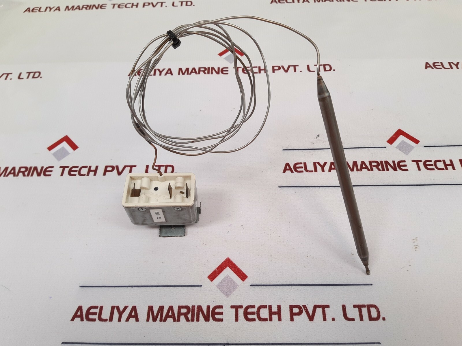 Jumo EM-5 Temperature Controller IP00