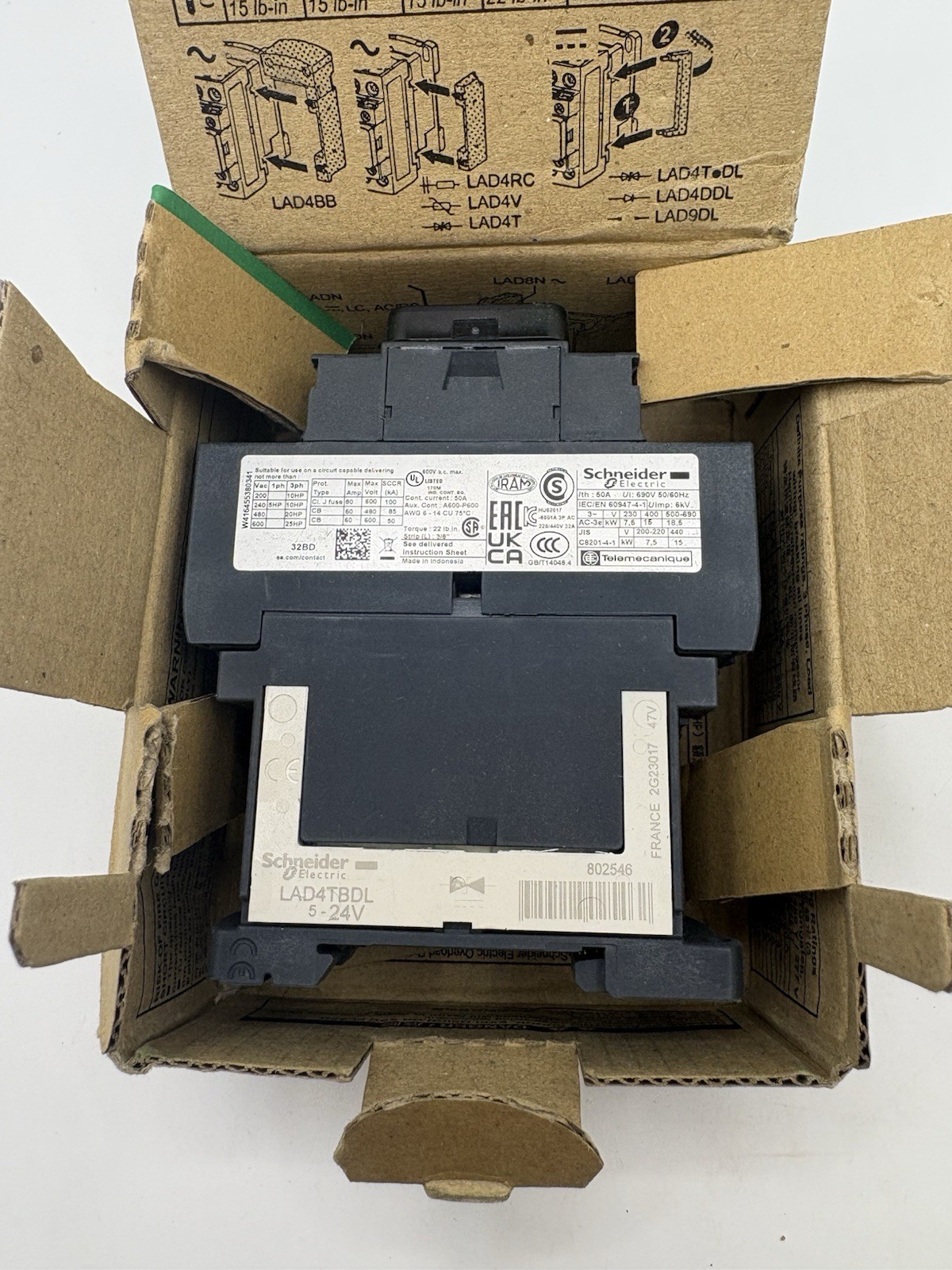 Schneider LC1D32BD IEC Magnetic Contactor 3 Pole 32 Amp 24V