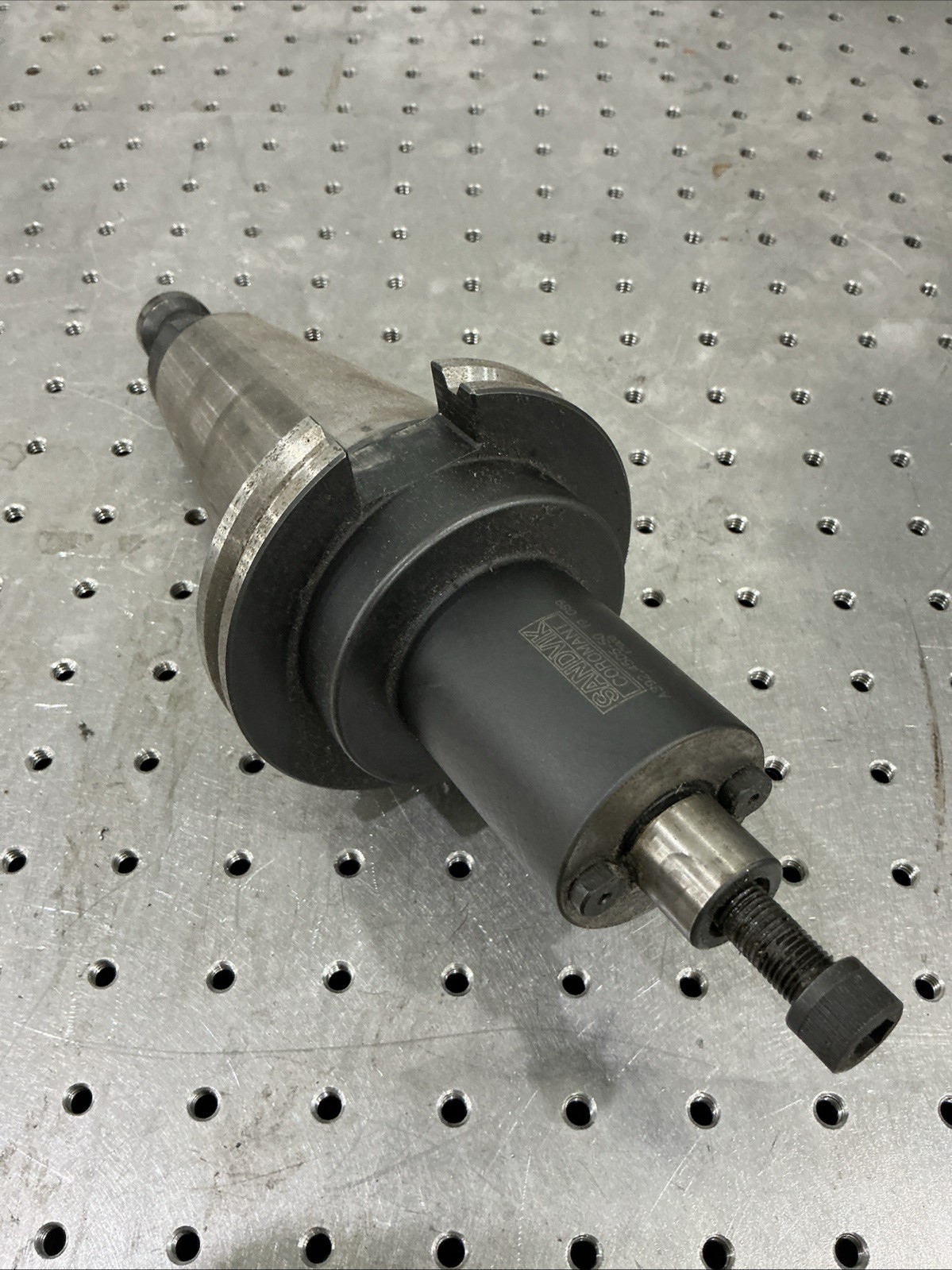 SANDVIK A392.4505-50 19 089 3/4” Arbor Shell Mill Tool Holder CAT50 3.5” Proj