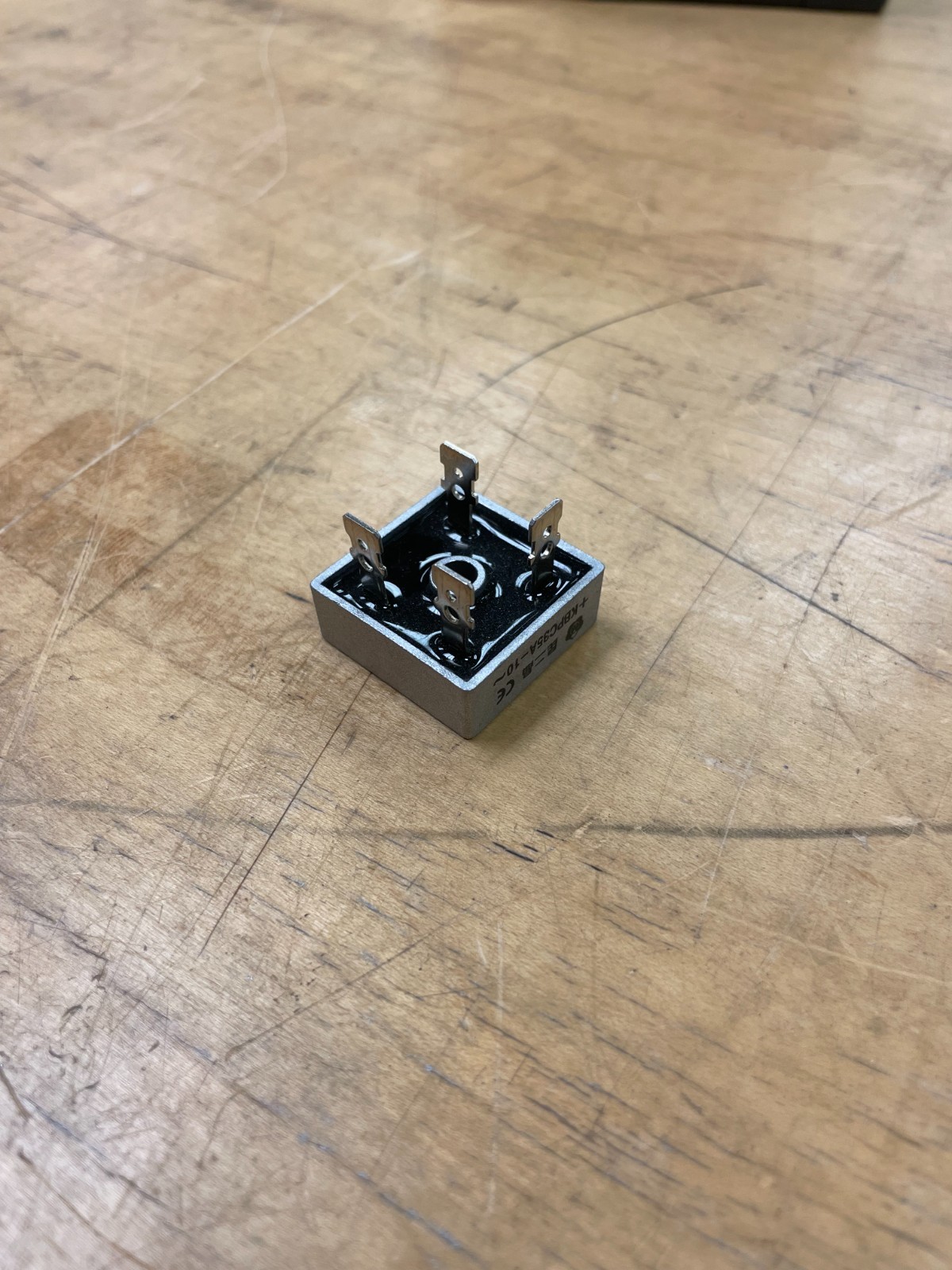 Envistia Mall Metal 4-Pin Bridge Rectifier, Silver – KBPC35A-10