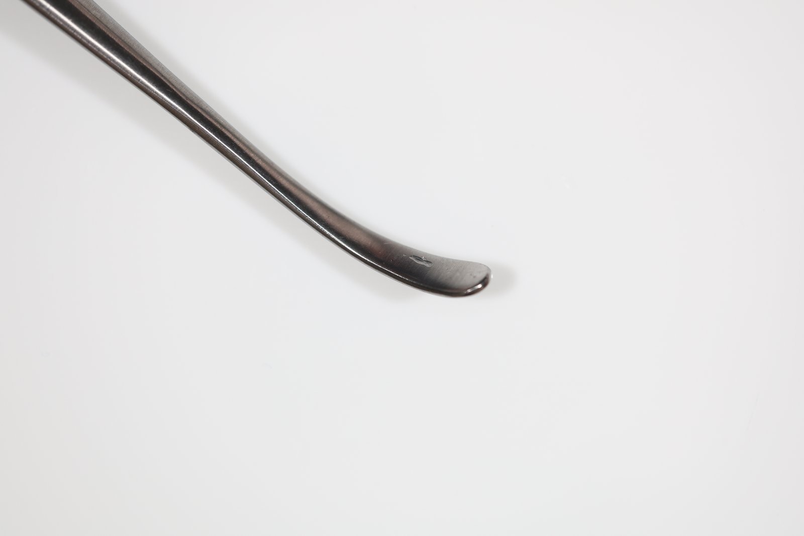 Codman 65-1017 #3 Penfield Dissector, Curved, Double-Ended, 7-3/4in