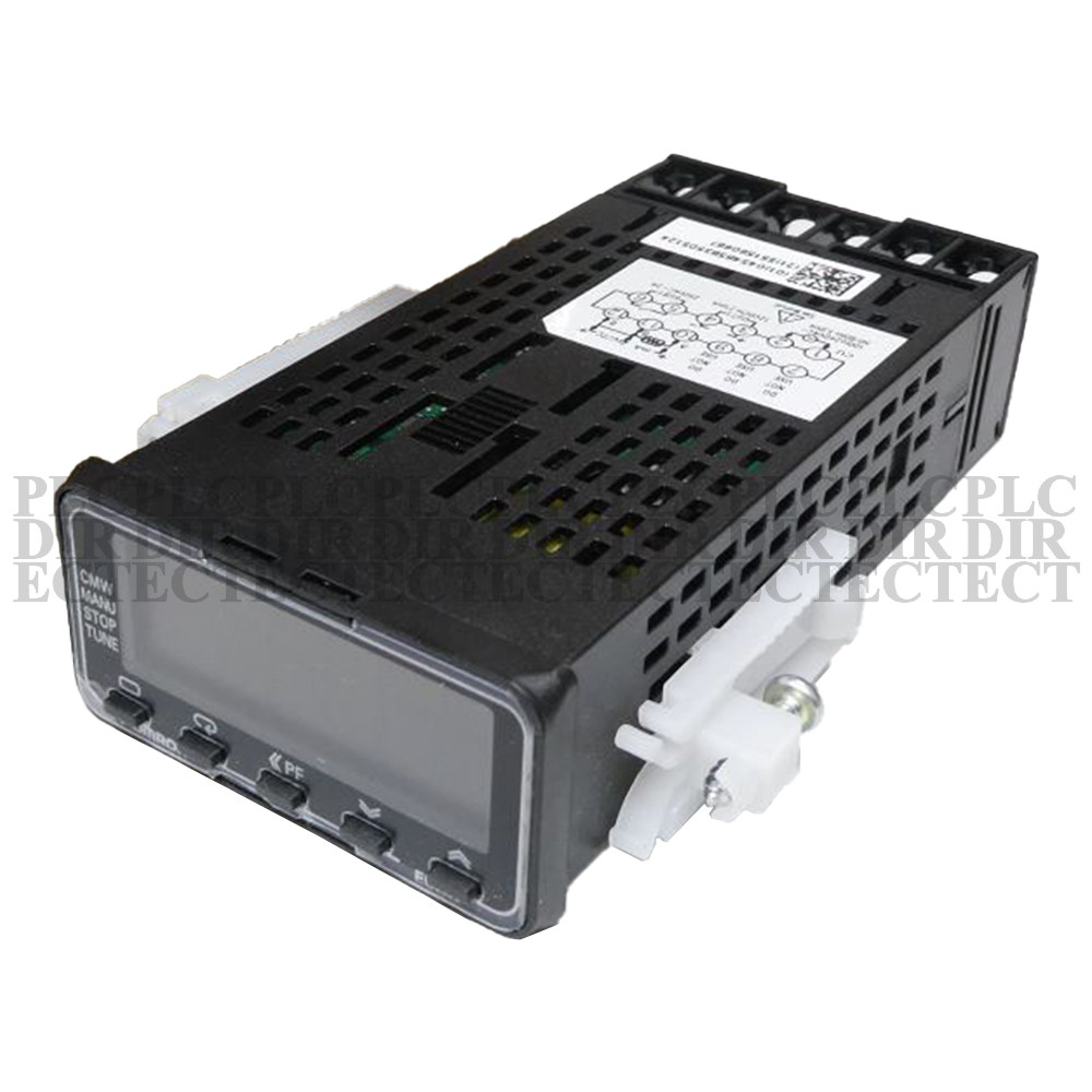 New OMRON E5GC-QX1A6M-000 Temperature Controller 100-240VAC