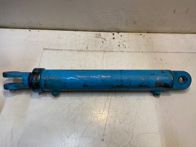 Hydraulic Cylinder 56272-B675 | 25mm Bore 31″ Long 88mm OD