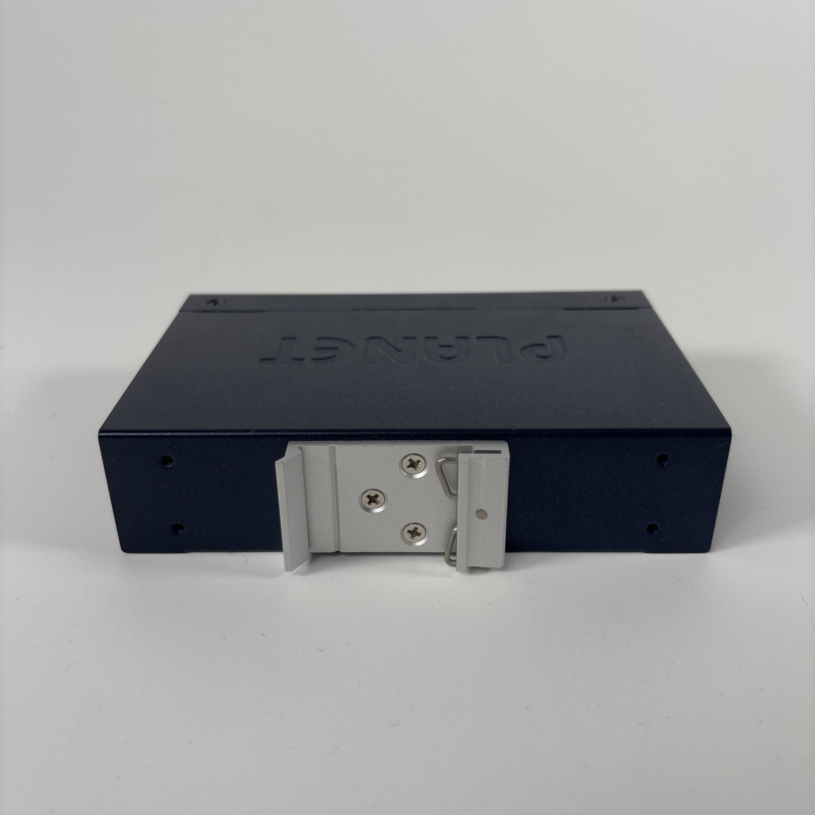 PLANET IPOE-162S / IP30 Industrial 802.3at Gigabit Splitter – Module Only