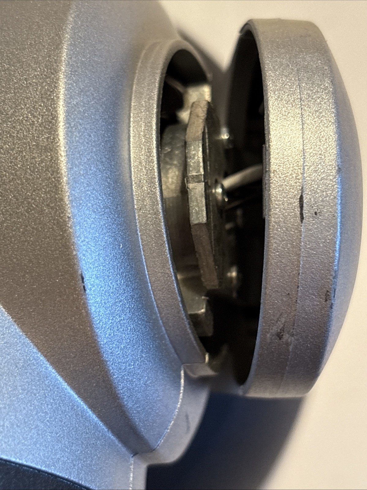 Vaddio RoboSHOT 12 HD PTZ Video Camera 998-9900-000 Untested PREOWNED Damaged