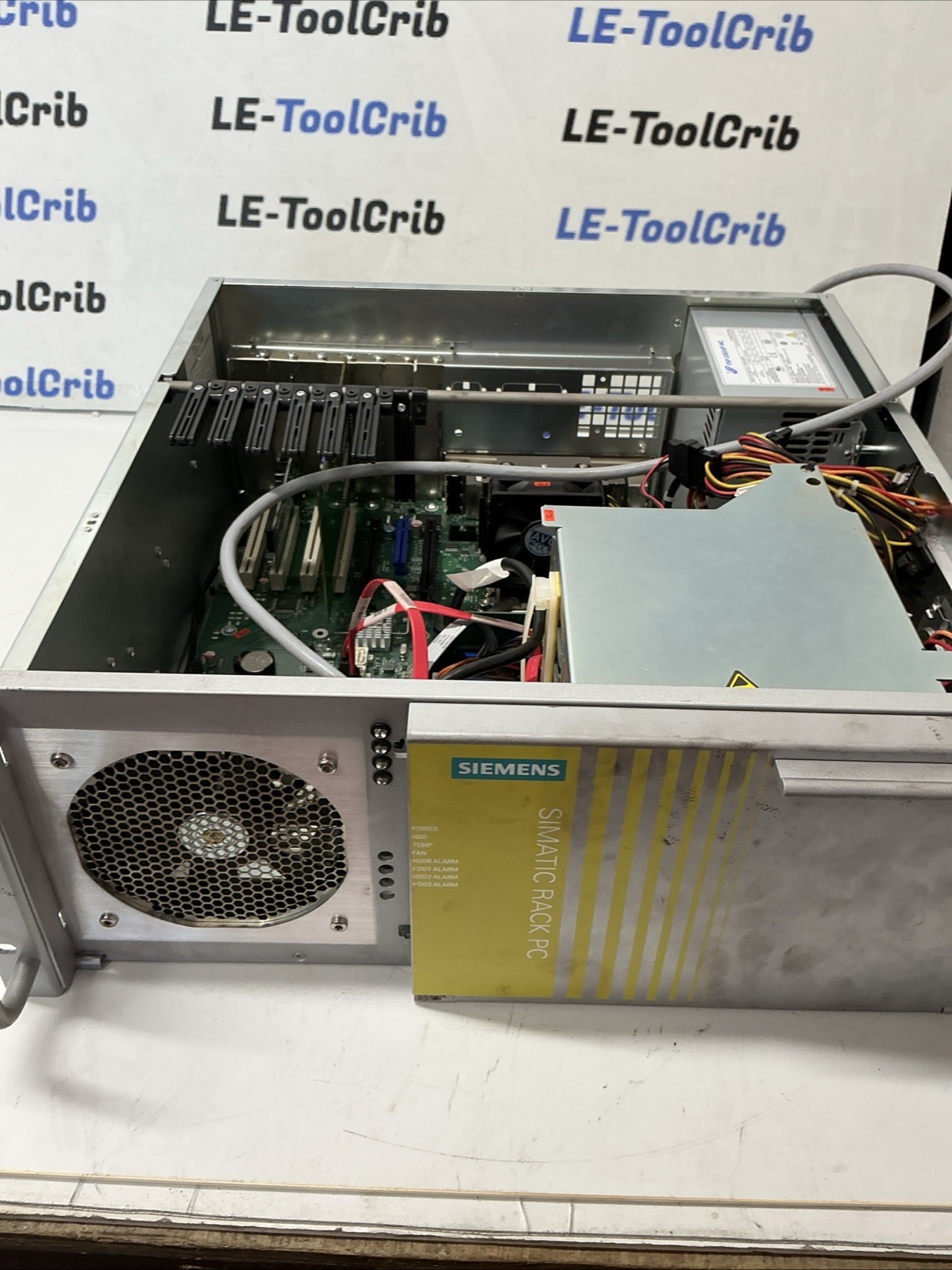 Siemens Simatic ICP547E 6AG4104-3HB14-0XX0 Rack PC. AB-331s