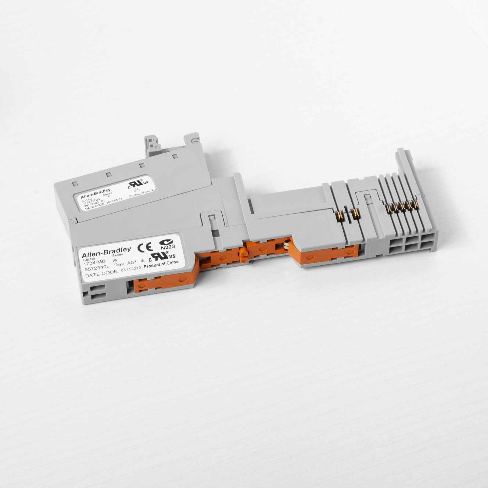 NEW 1734-TBS AB Point I/O Terminal Base w/Removable IEC US Free Tax