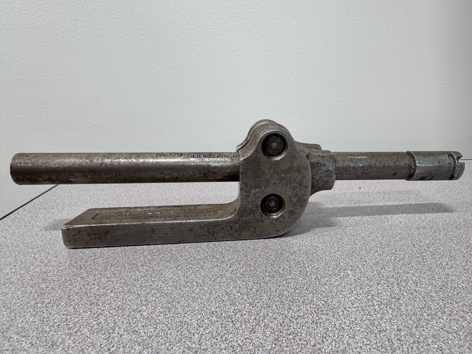 NO. 9 Williams Boring Bar Holder With NO. 9 3/4” Williams Sleeve Bar