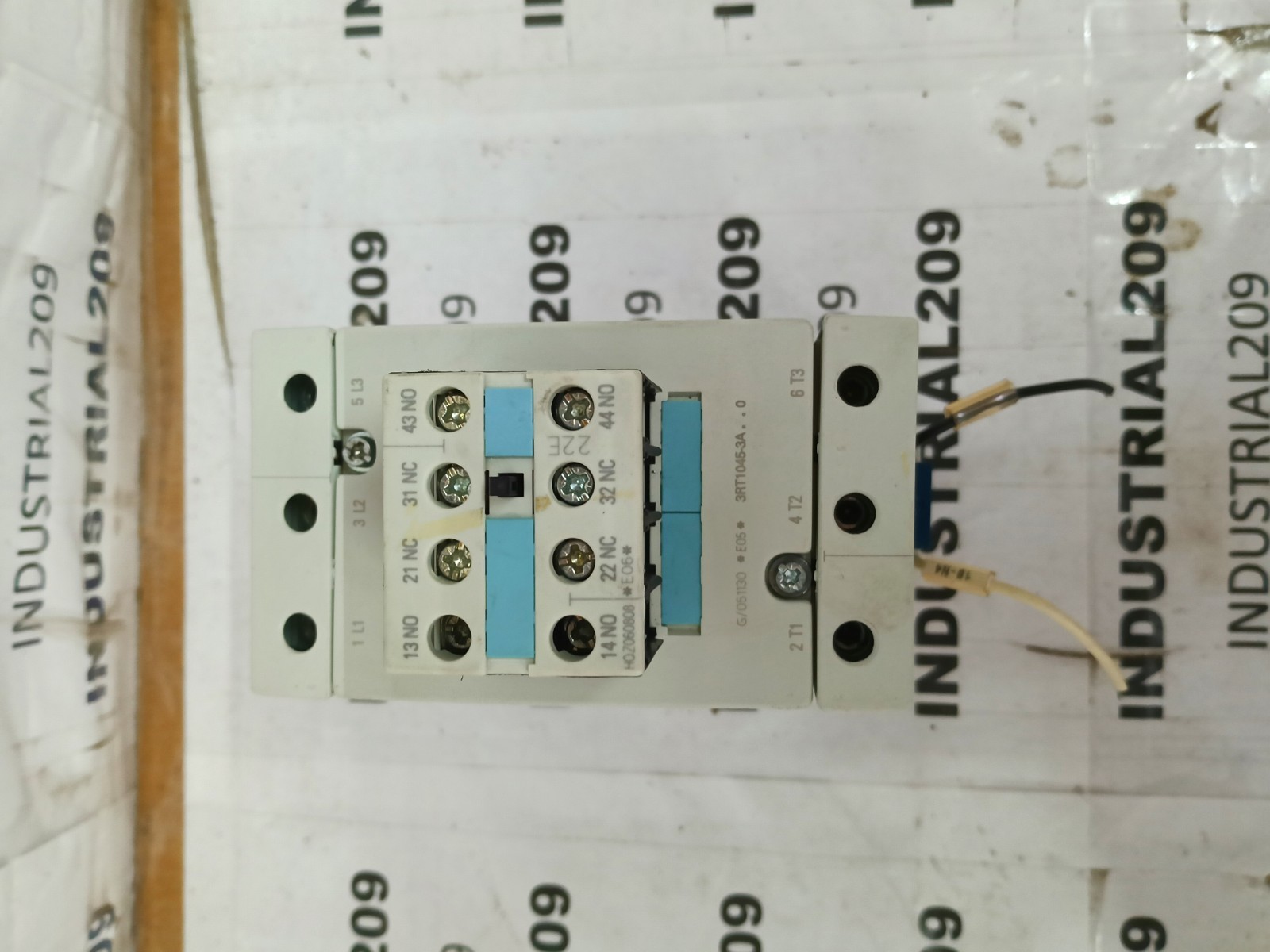 SIEMENS SIRIUS CONTACTOR 3RT1045-3AK60