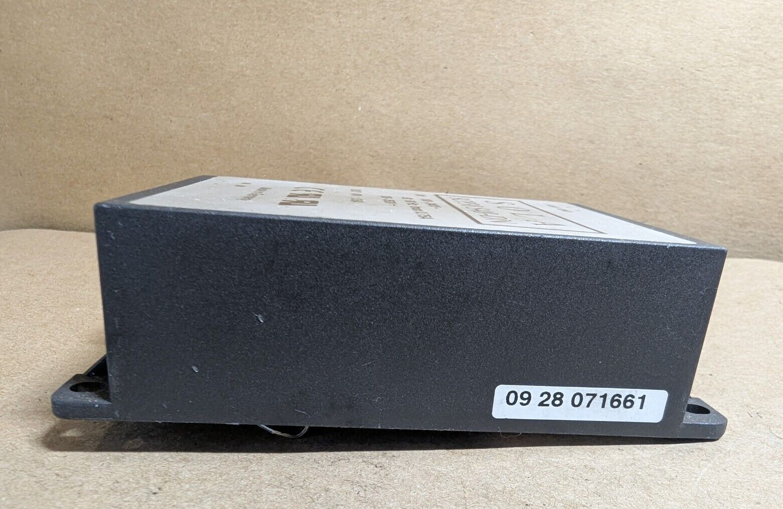 SolaHD SCP30S48-DN 48VDC Power Supply, AC-DC,0.6A, 120-240VAC/ 100-353VDC Input