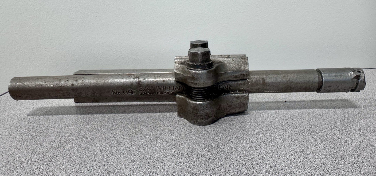 NO. 9 Williams Boring Bar Holder With NO. 9 3/4” Williams Sleeve Bar