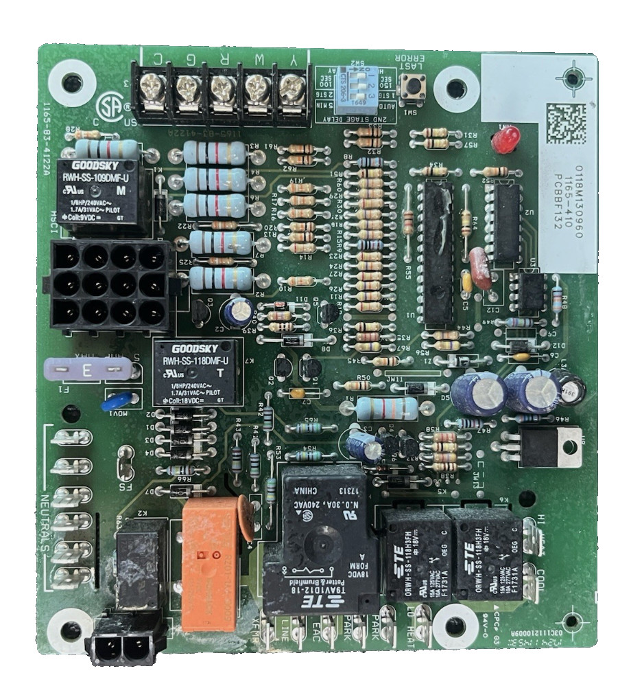 PCBBF132 Goodman Amana PCBBF132s Furnace Control Circuit Board 1165-410