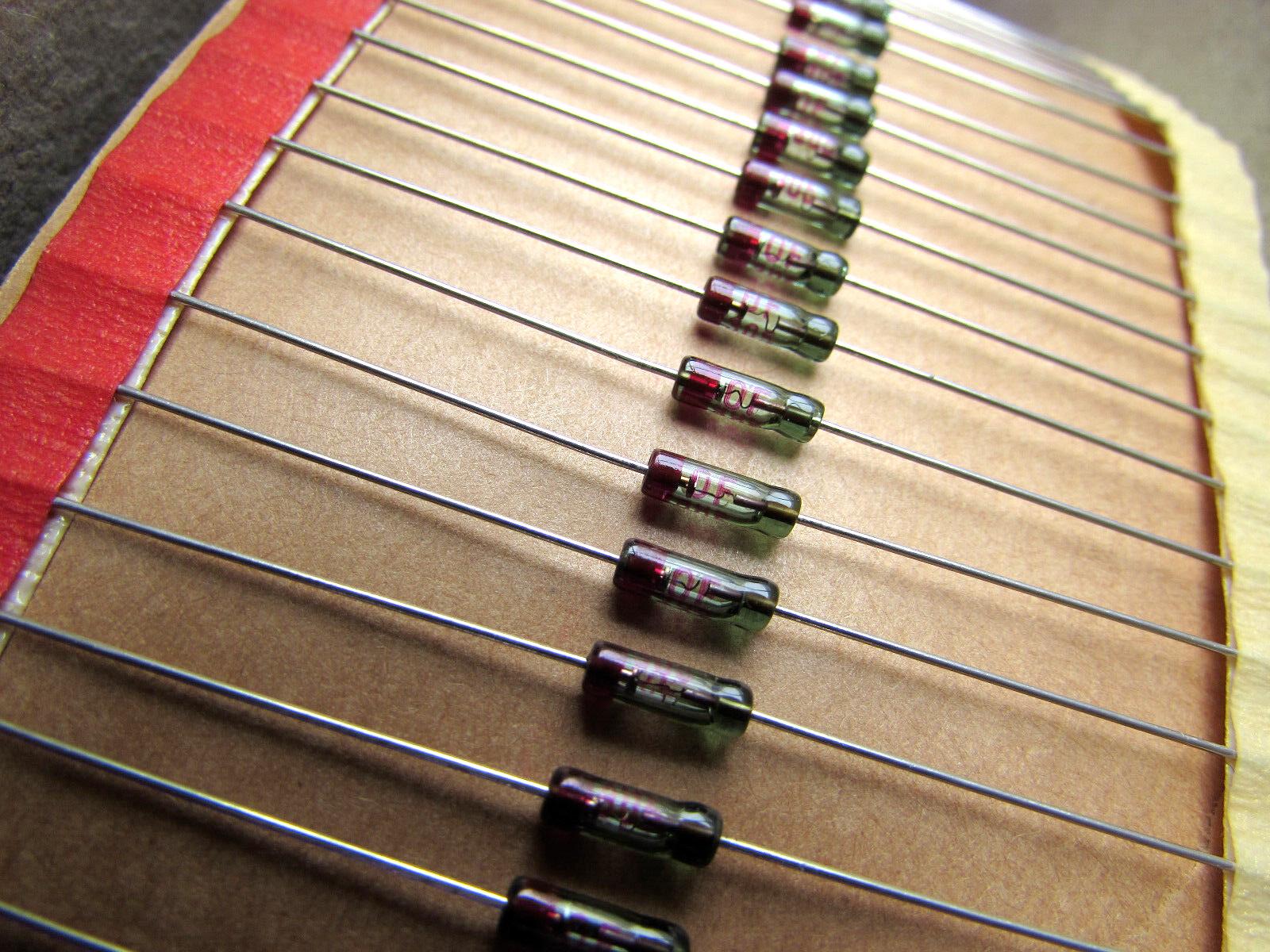 OF305 OA90 Philips Mullard Telefunken Germany Germanium Gold Bonded Diodes 4 USA