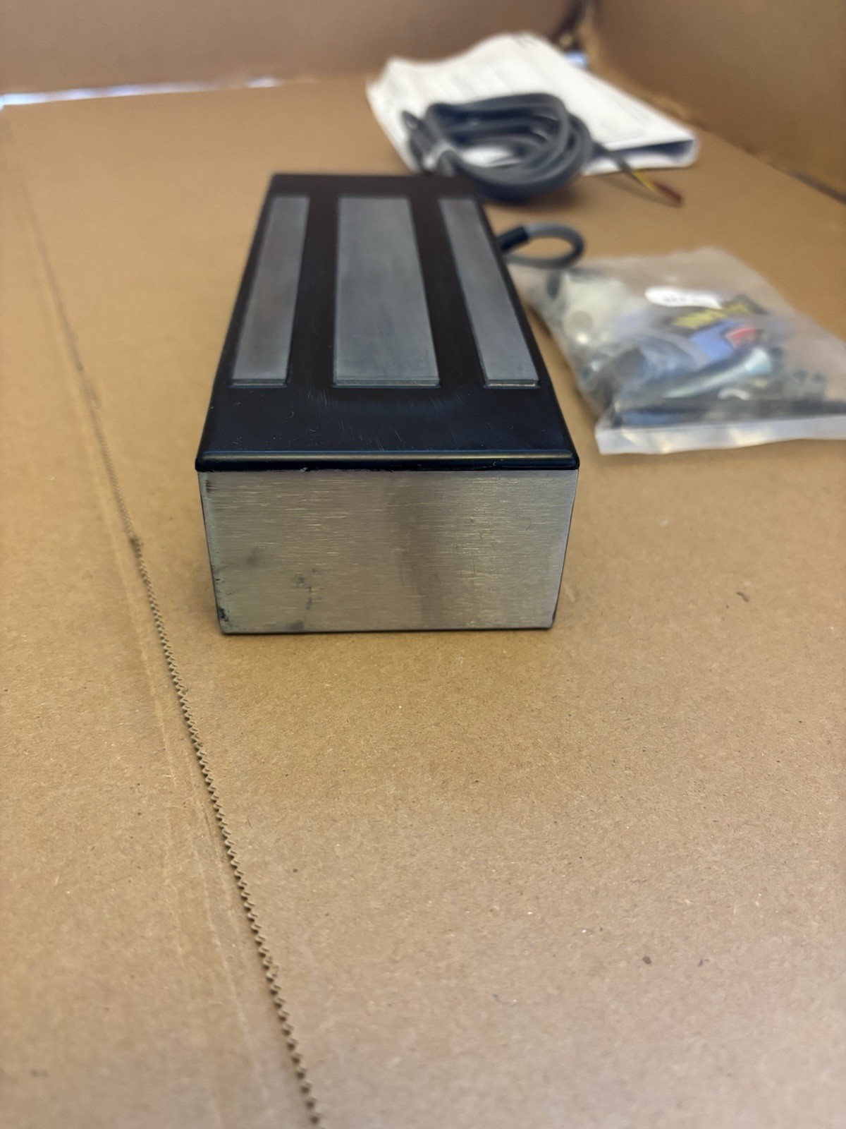 Assa Abloy Securitron 1200 Lbs Magnalock M62D With DPS
