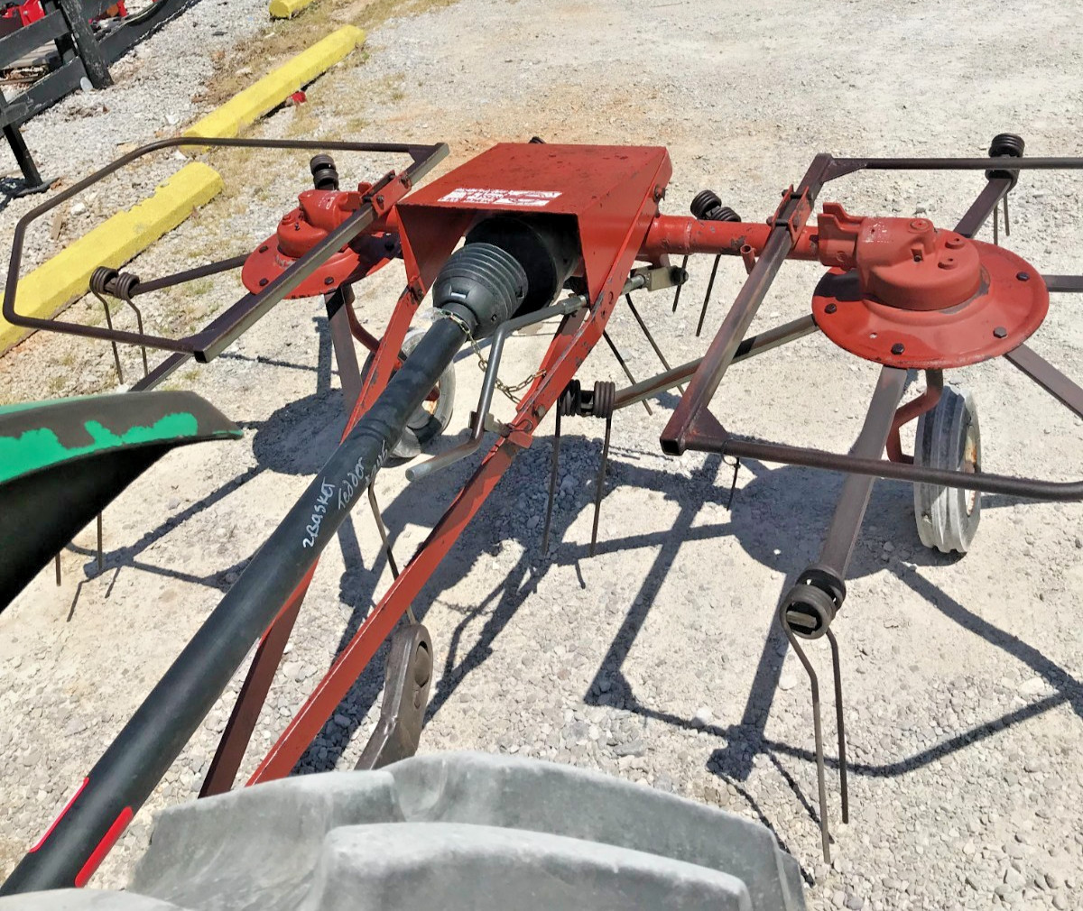 Used Enorossi 9ft. 2 Basket Hay Tedder FREE 1000 MILE DELIVERY FROM KY