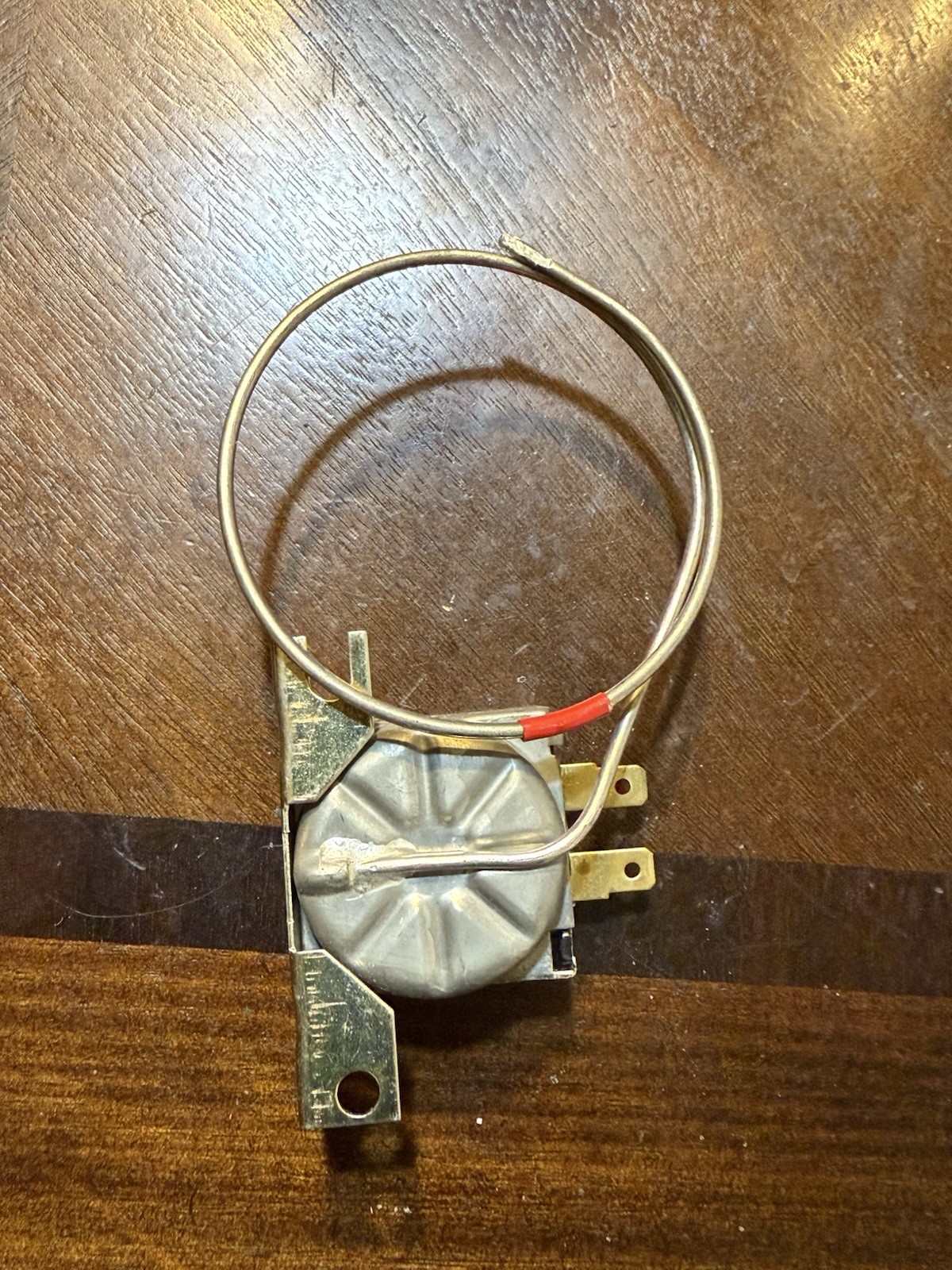 NEW RANCO THERMOSTAT 6-24VDC 10A 6A 3A 9533N538