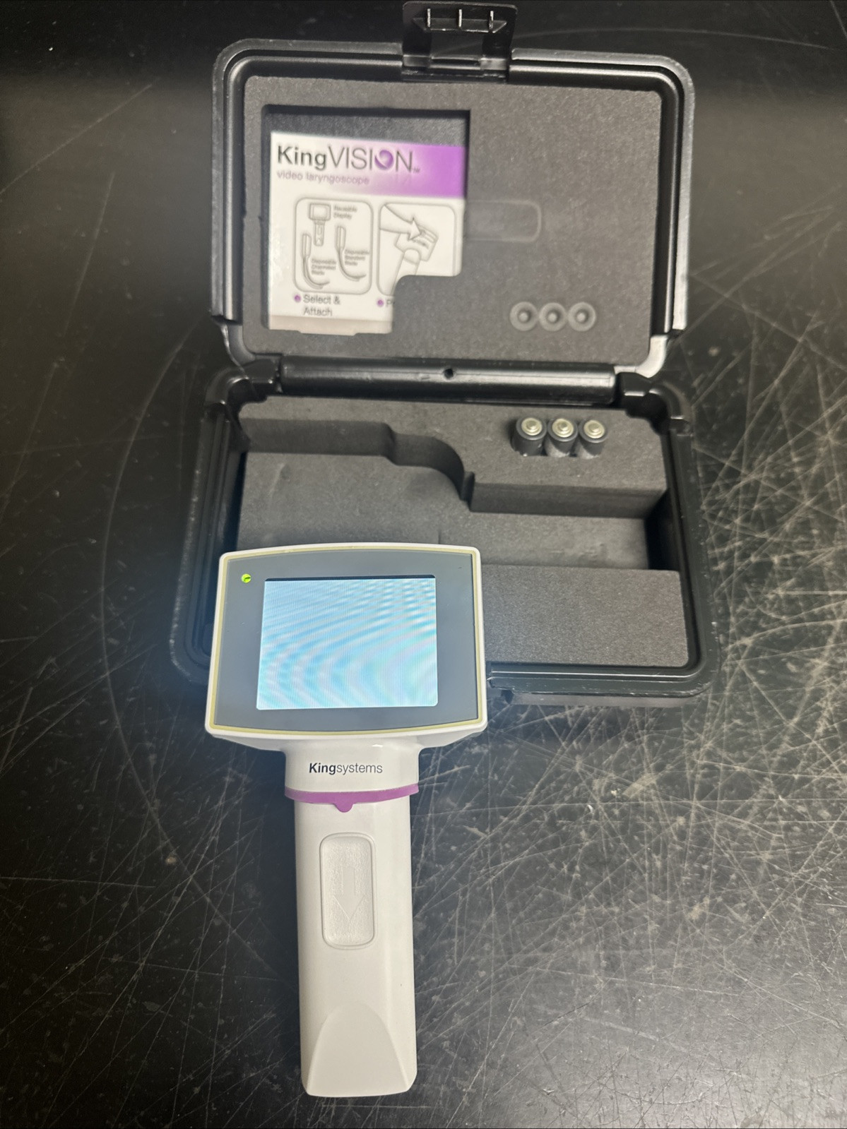 King Vision LED Video Laryngoscope W Case 30 Day Warranty & Case