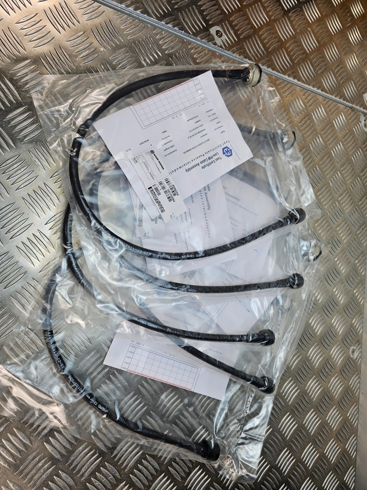 New Huber+Suhner Low PIM RF Cable 0.8m – Lot of 5