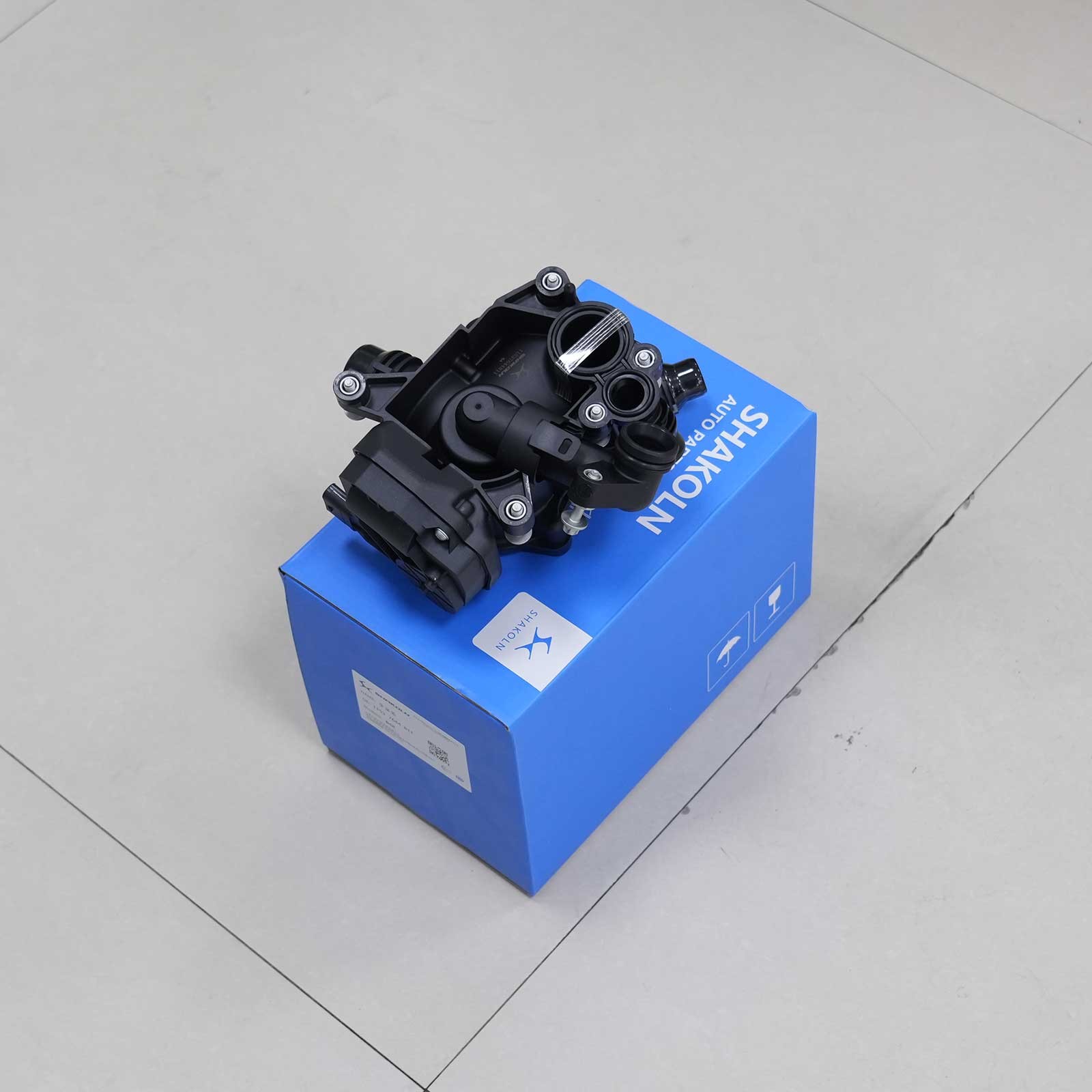 Thermostat Housing 2014-2020 For BMW 320i 330i 430i 530i 740e OE# 11537644811